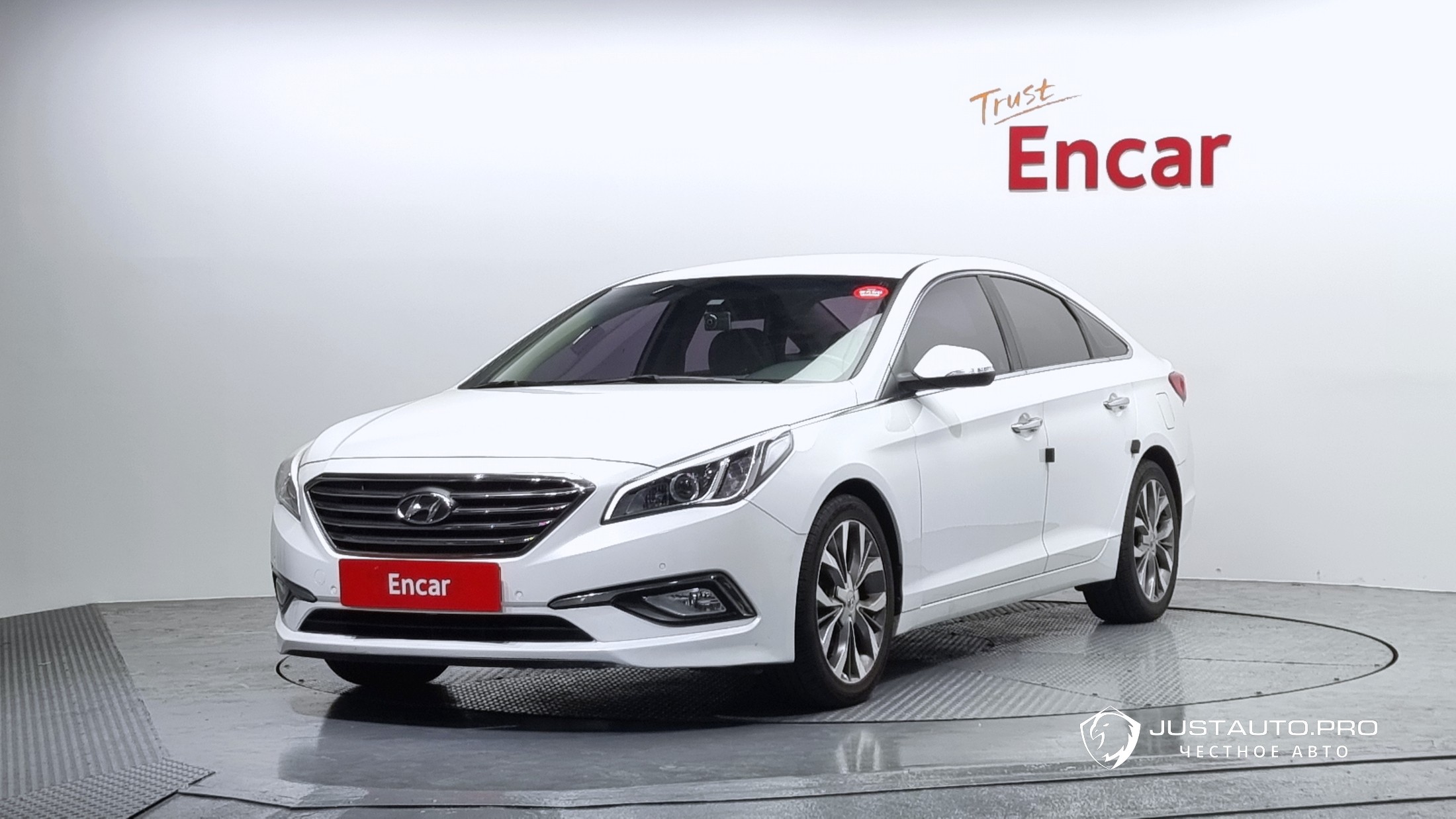 Автомобиль Hyundai Sonata