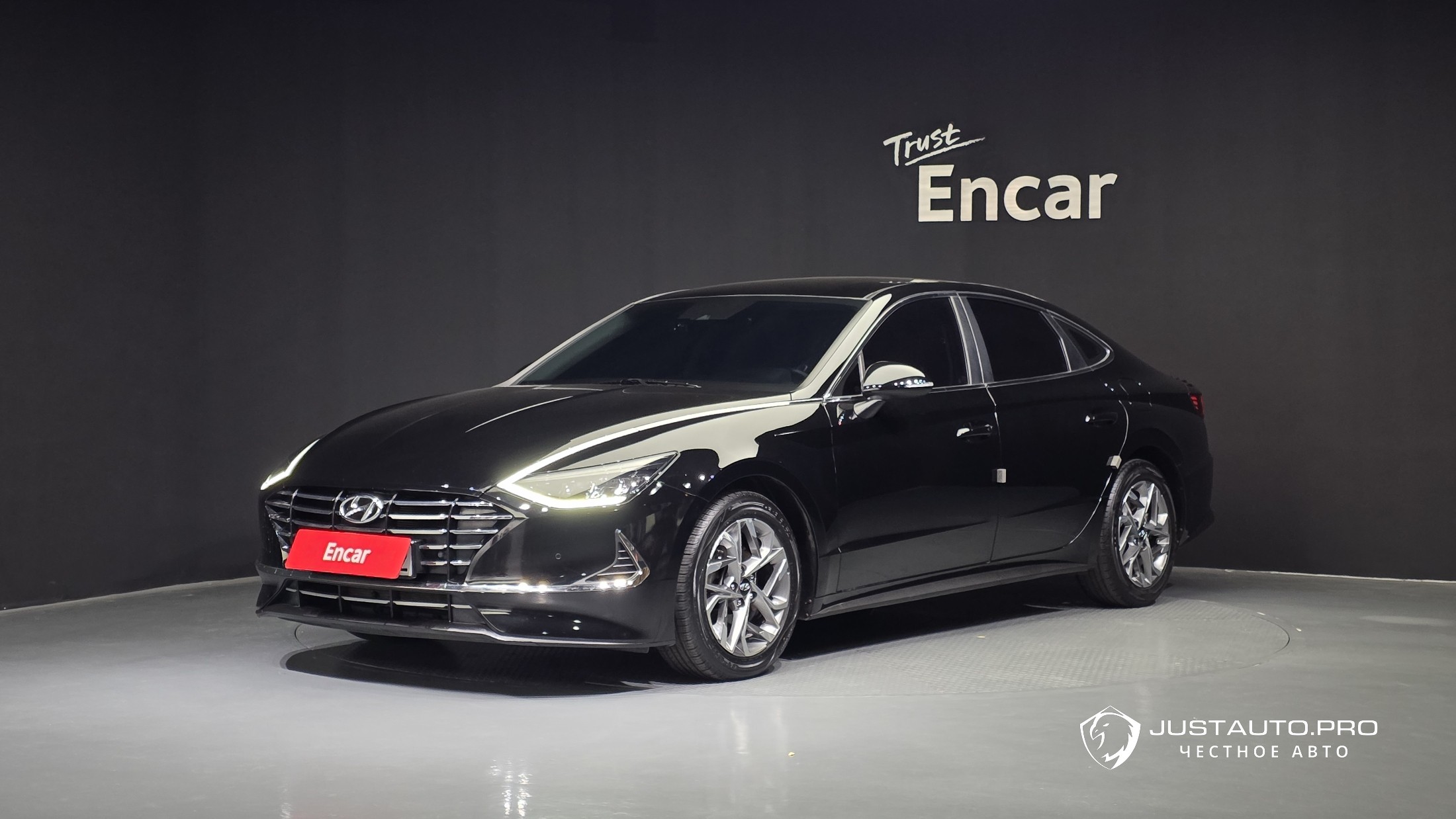 Автомобиль Hyundai Sonata