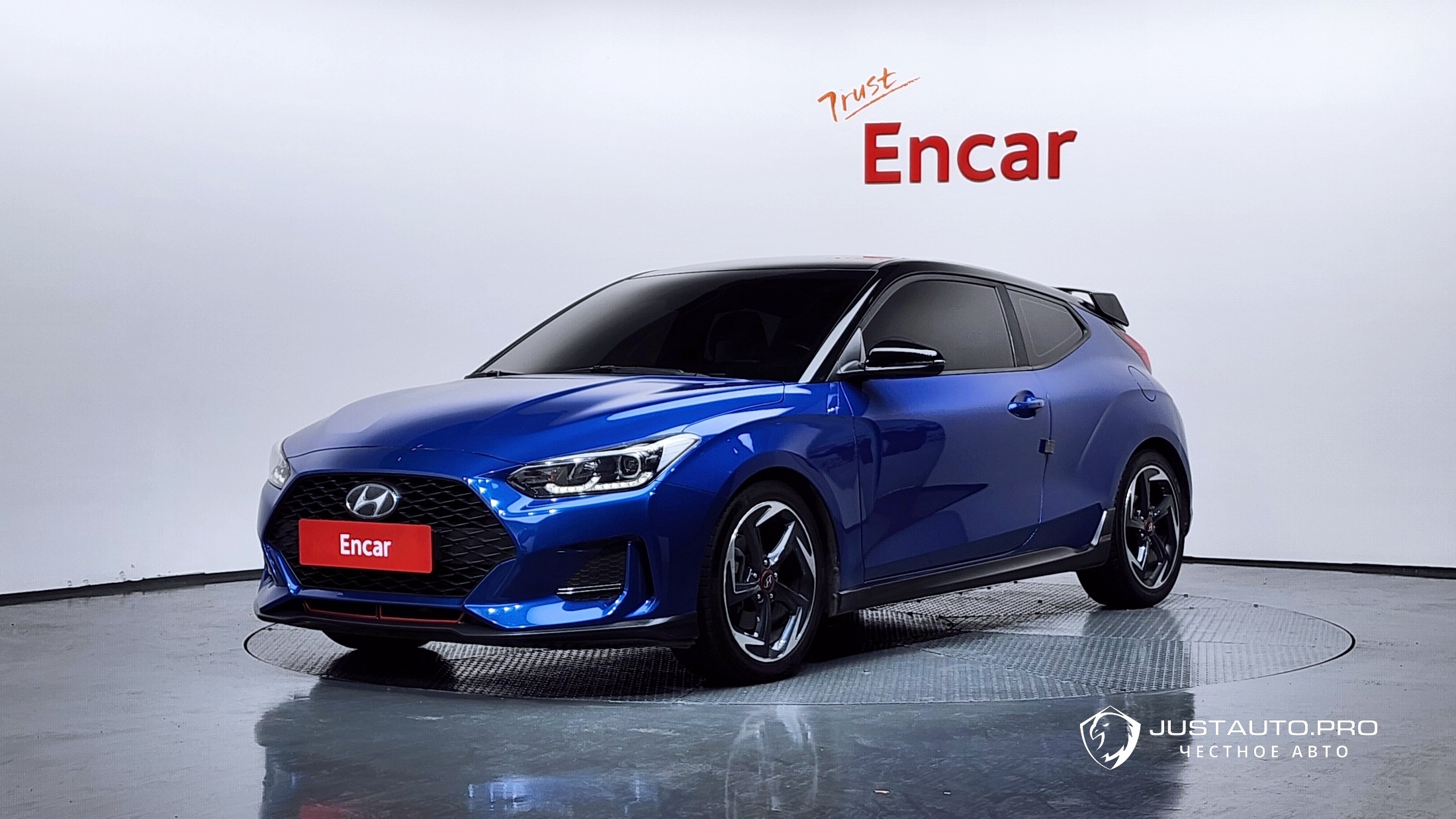 Автомобиль Hyundai Veloster
