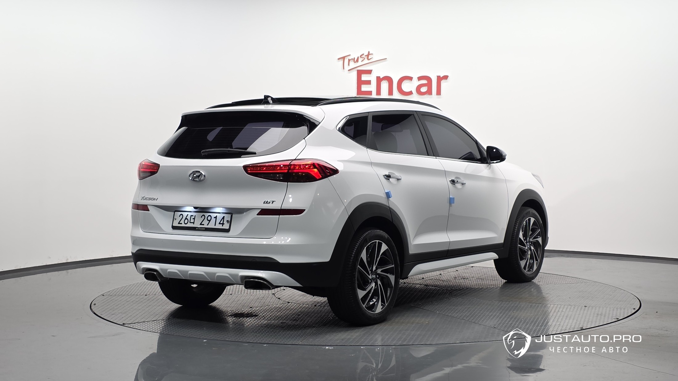 Автомобиль Hyundai Tucson