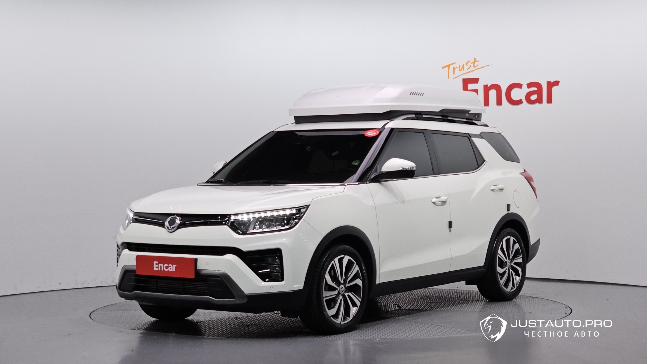 Автомобиль KG_Mobility_Ssangyong TIBOLI
