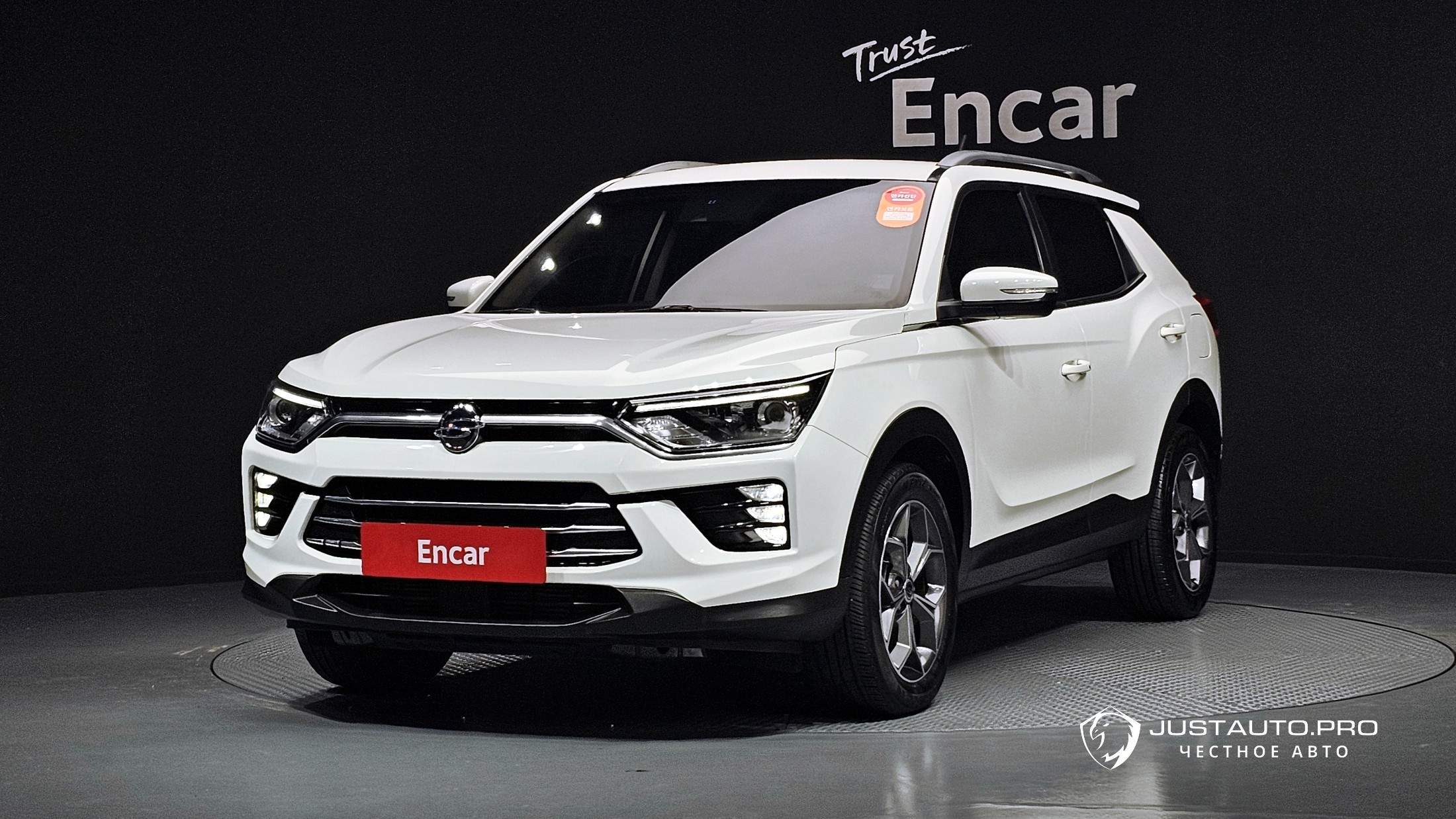 Автомобиль KG_Mobility_Ssangyong KORANDO