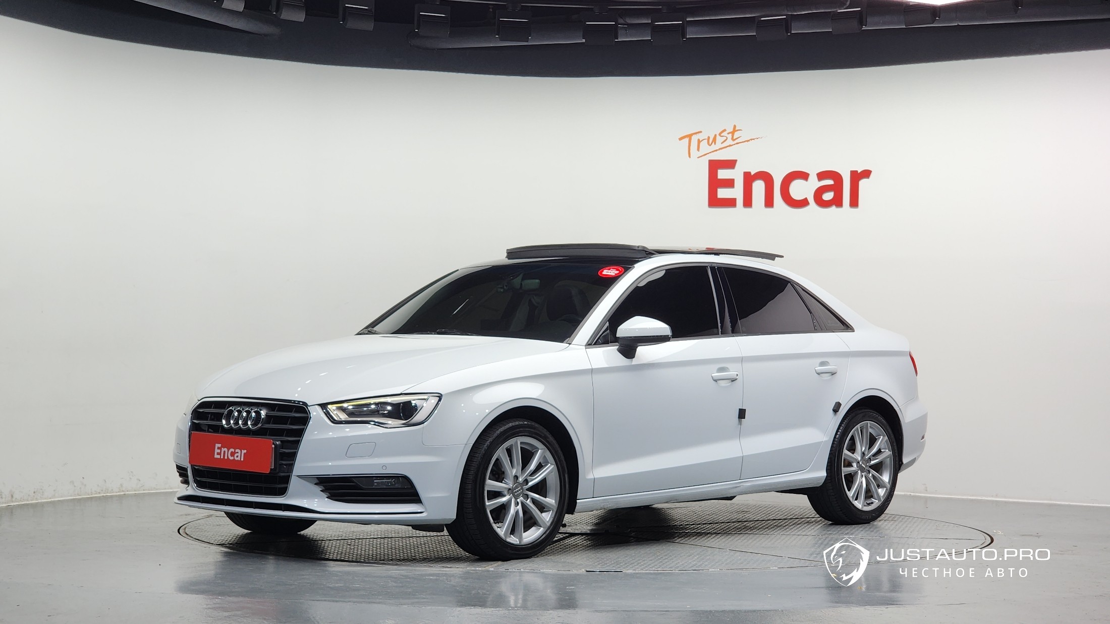 Автомобиль Audi A3