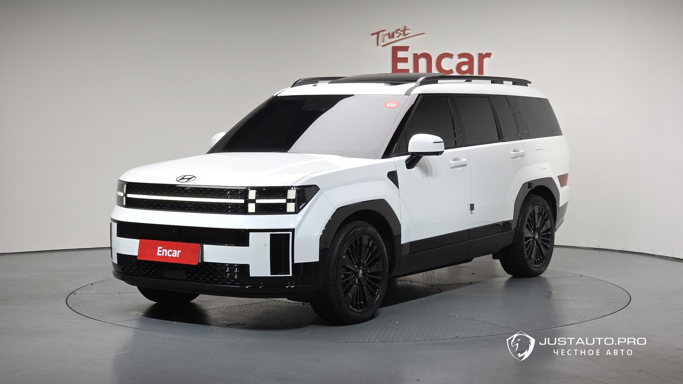 Автомобиль Hyundai Santafe