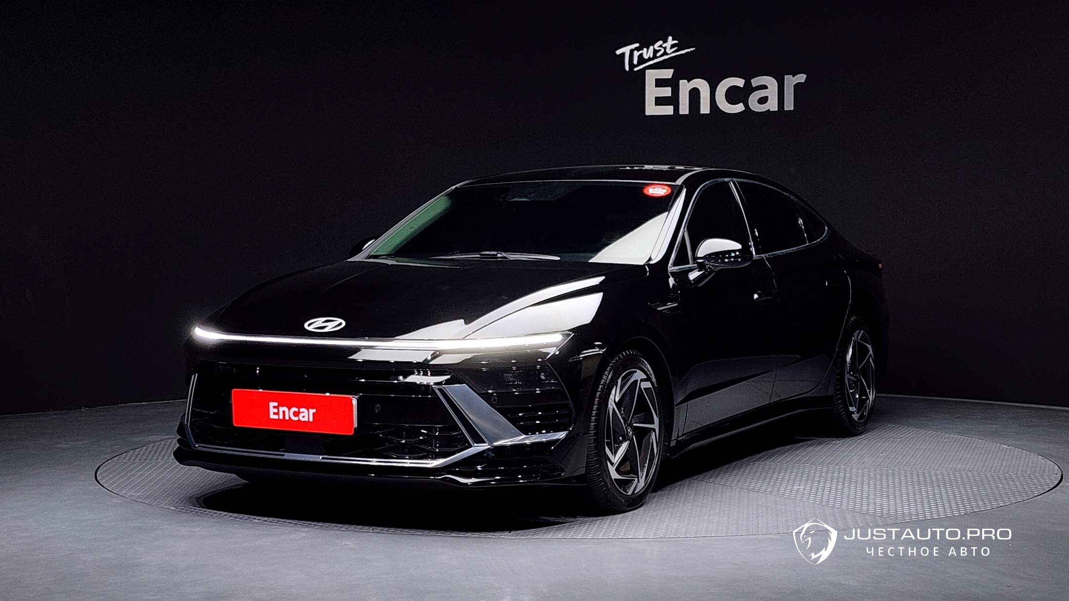 Автомобиль Hyundai Sonata