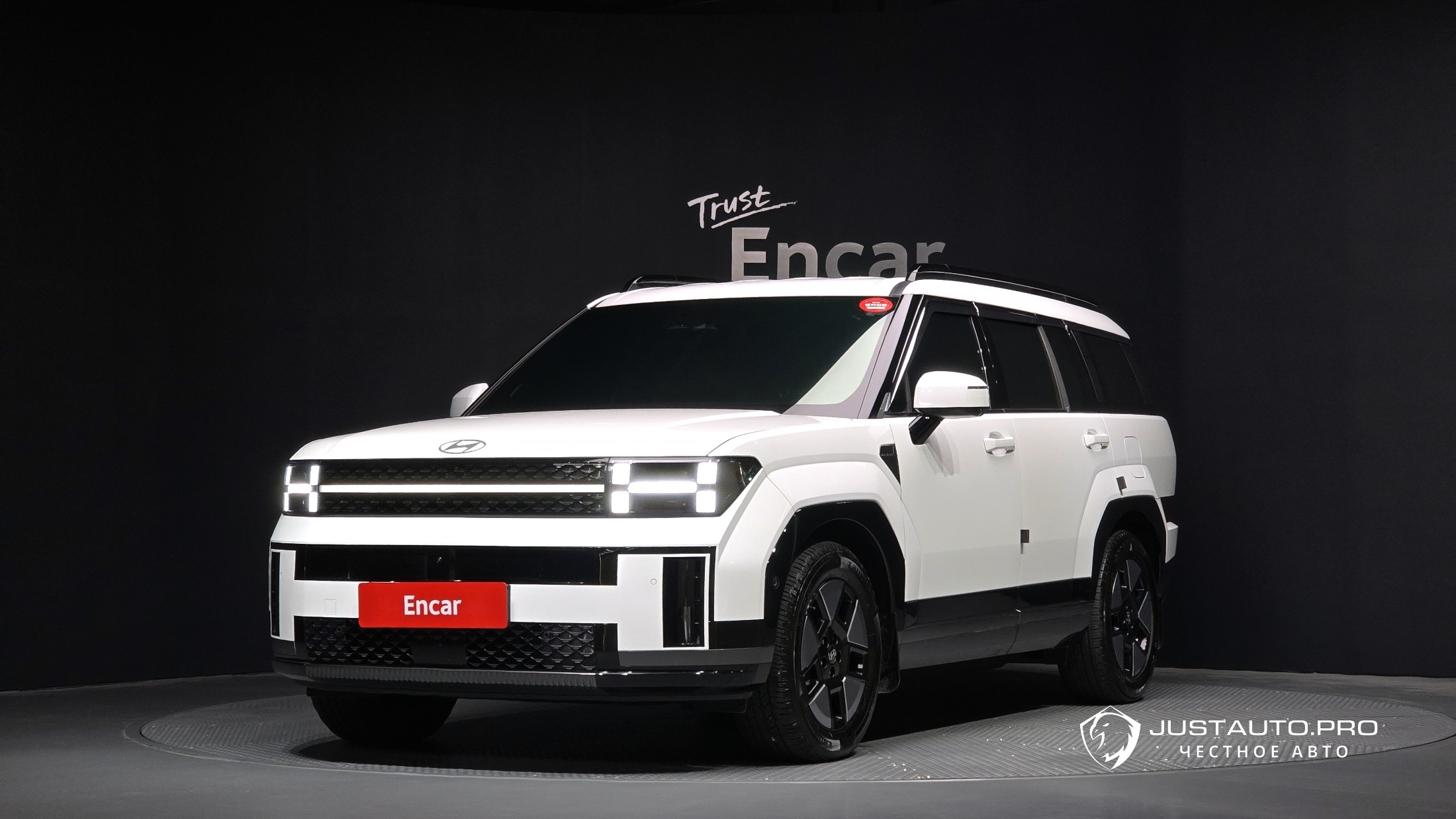 Автомобиль Hyundai Santafe