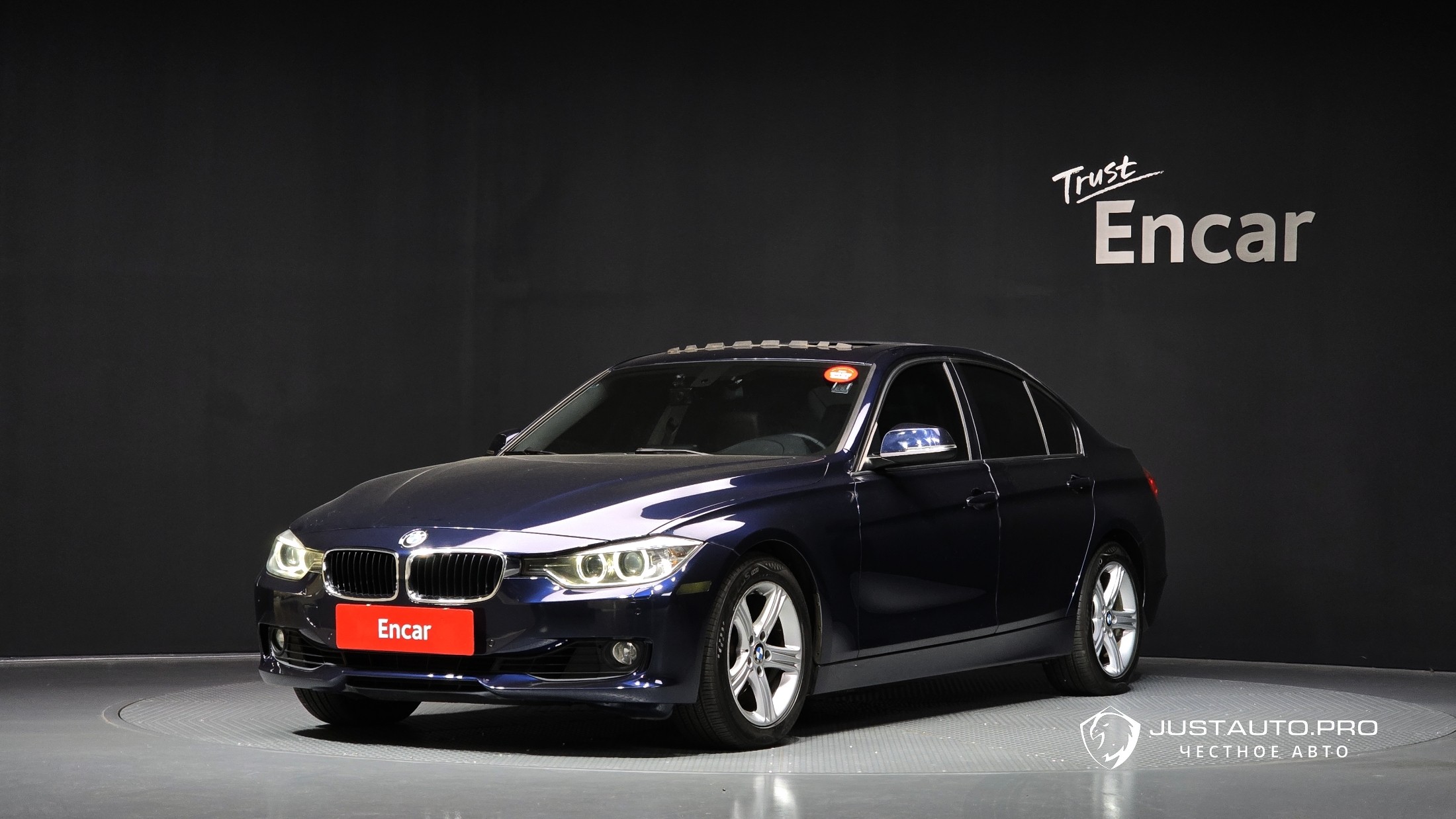 Автомобиль BMW 3-Series