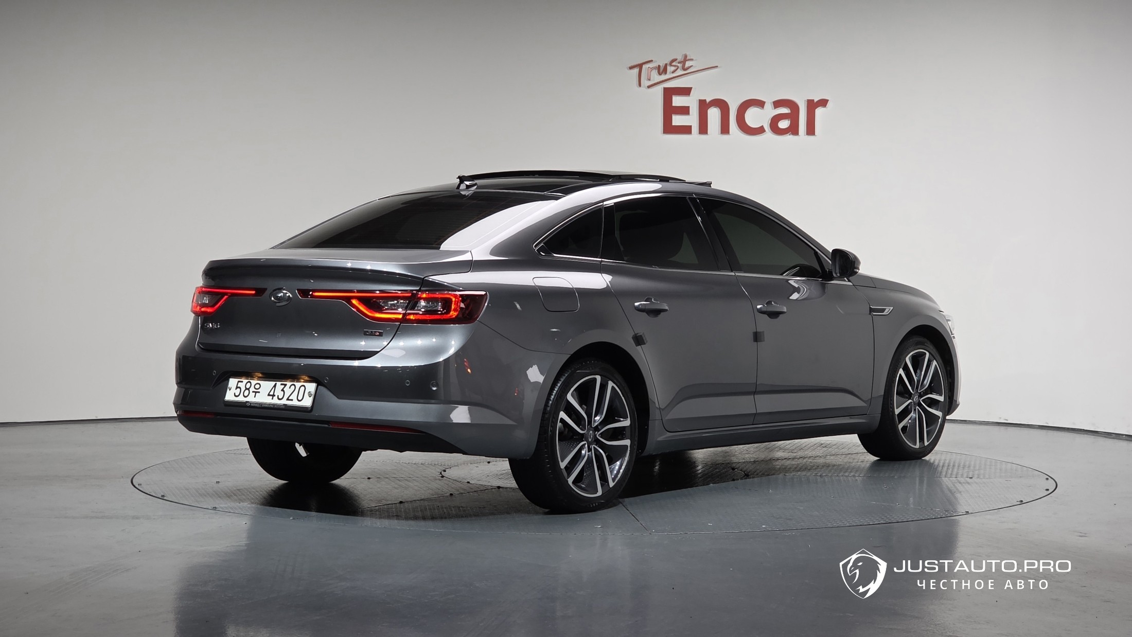 Автомобиль Renault-KoreaSamsung SM6