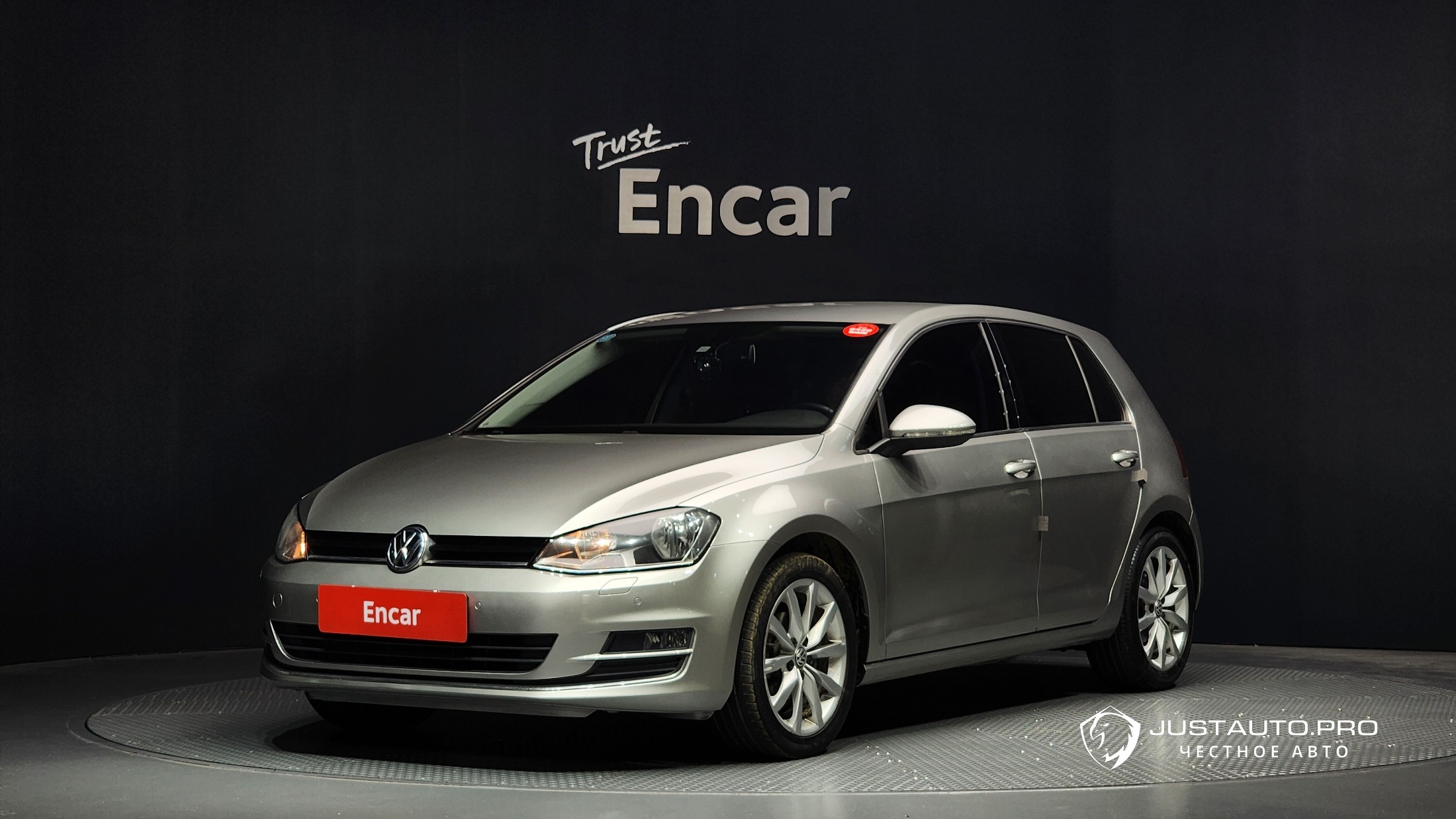 Автомобиль Volkswagen Golf