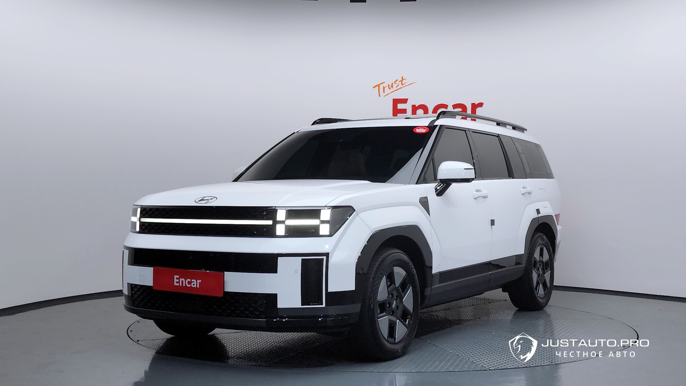 Автомобиль Hyundai Santafe