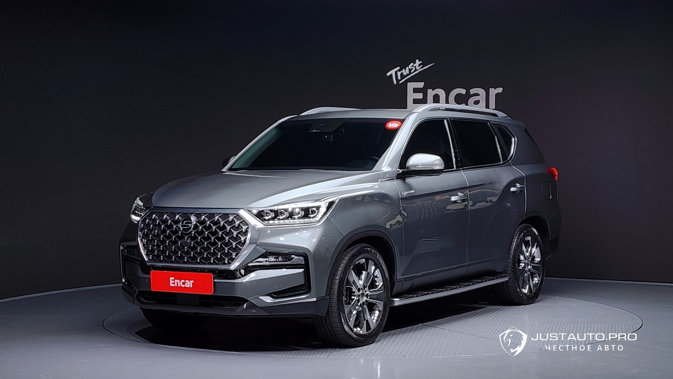 Автомобиль KG_Mobility_Ssangyong Rexton