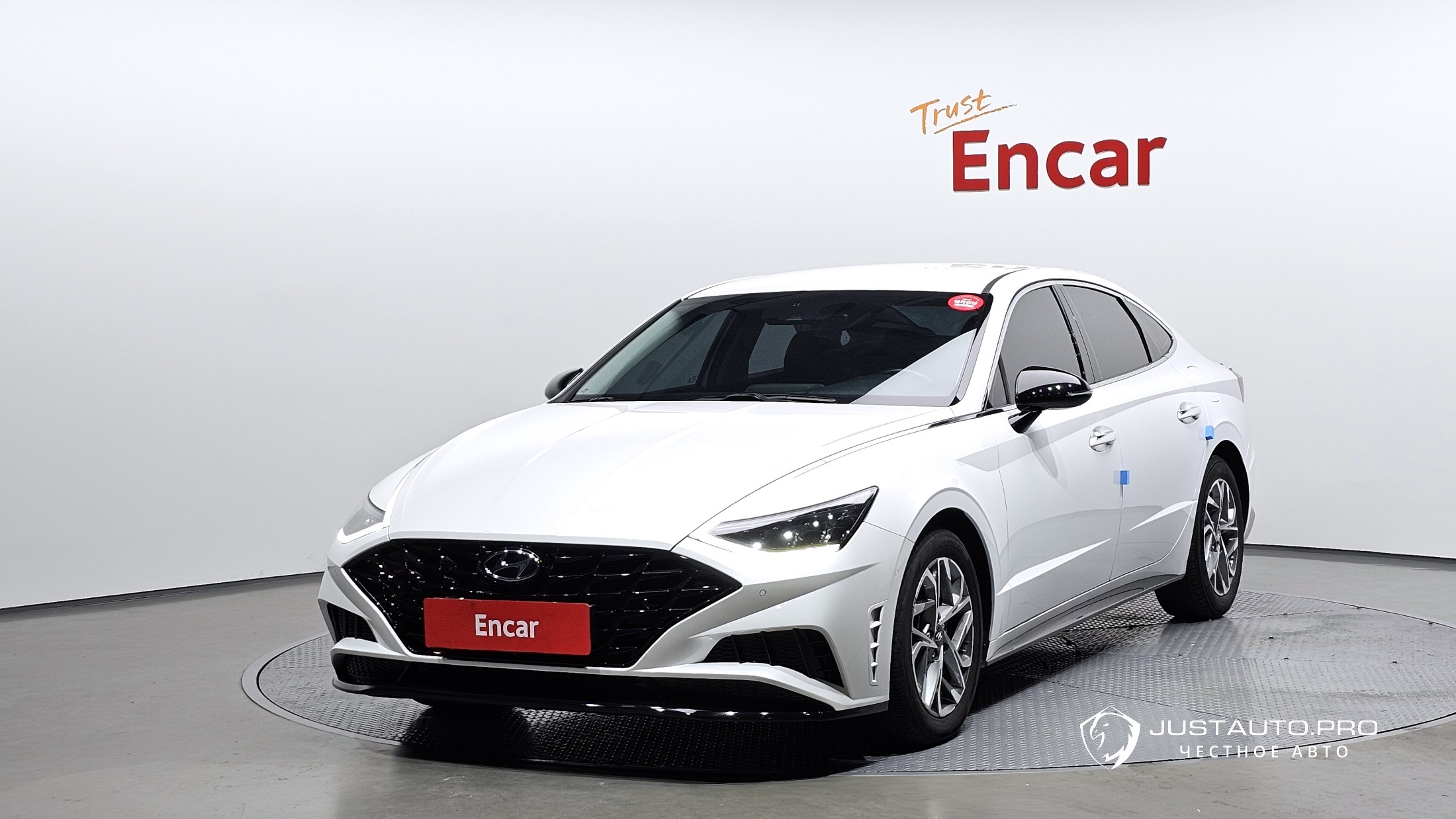 Автомобиль Hyundai Sonata