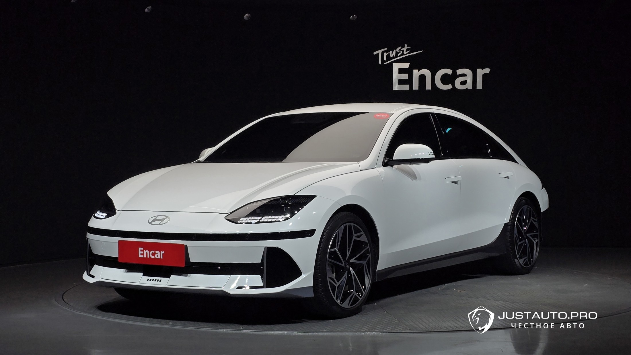 Автомобиль Hyundai Ioniq6