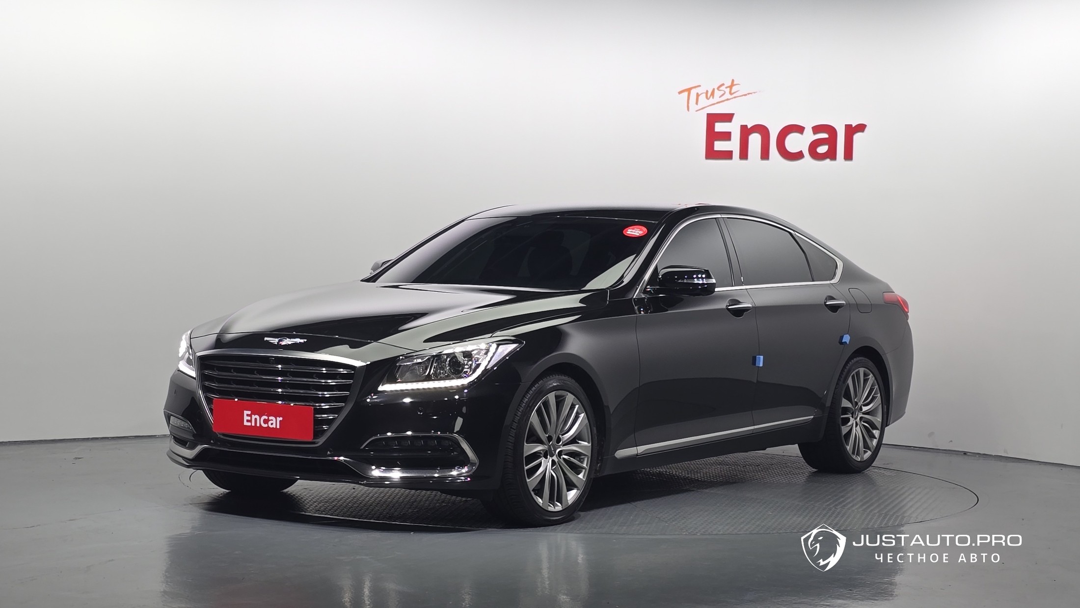 Автомобиль Genesis G80