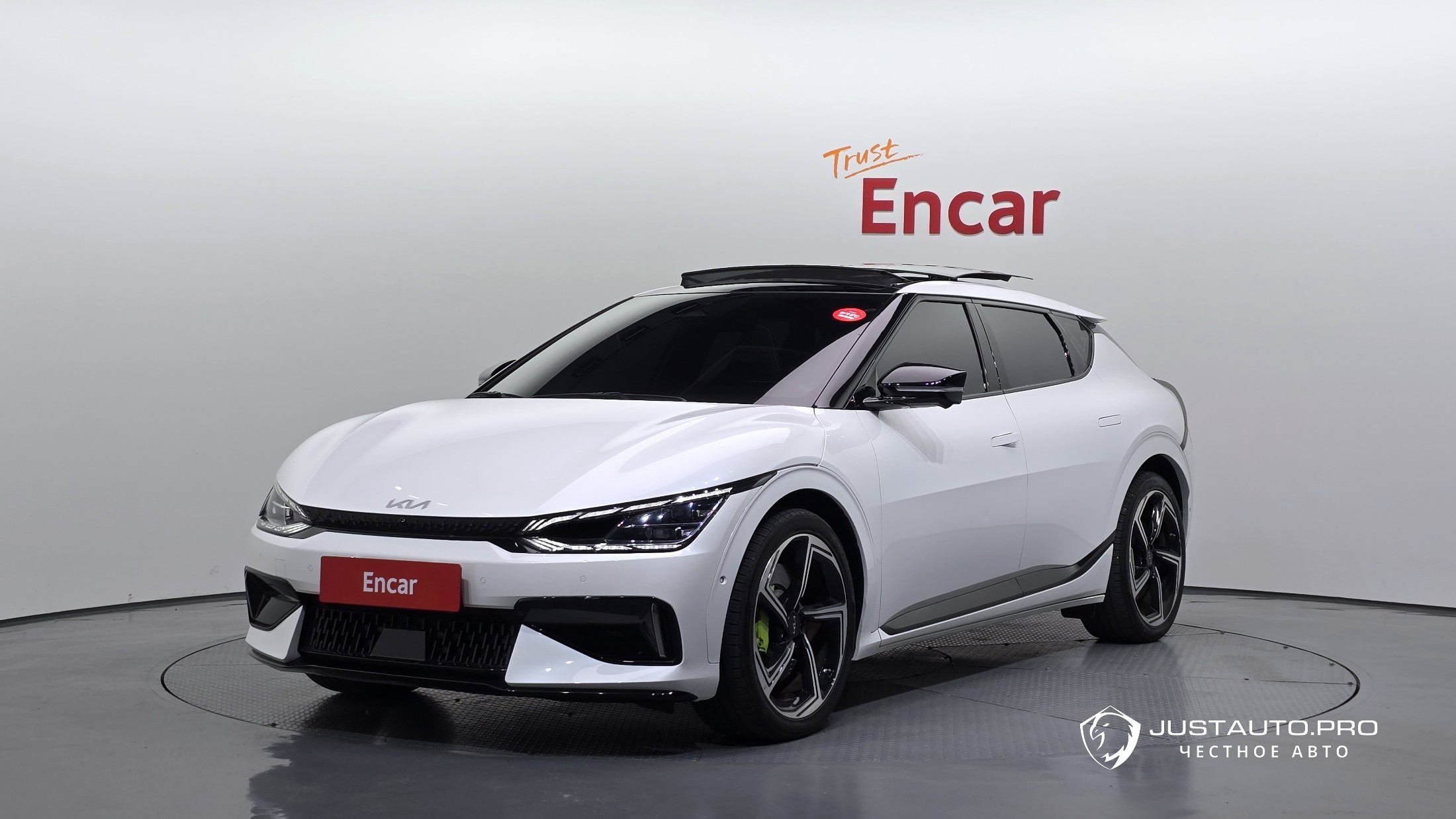 Автомобиль Kia EV6