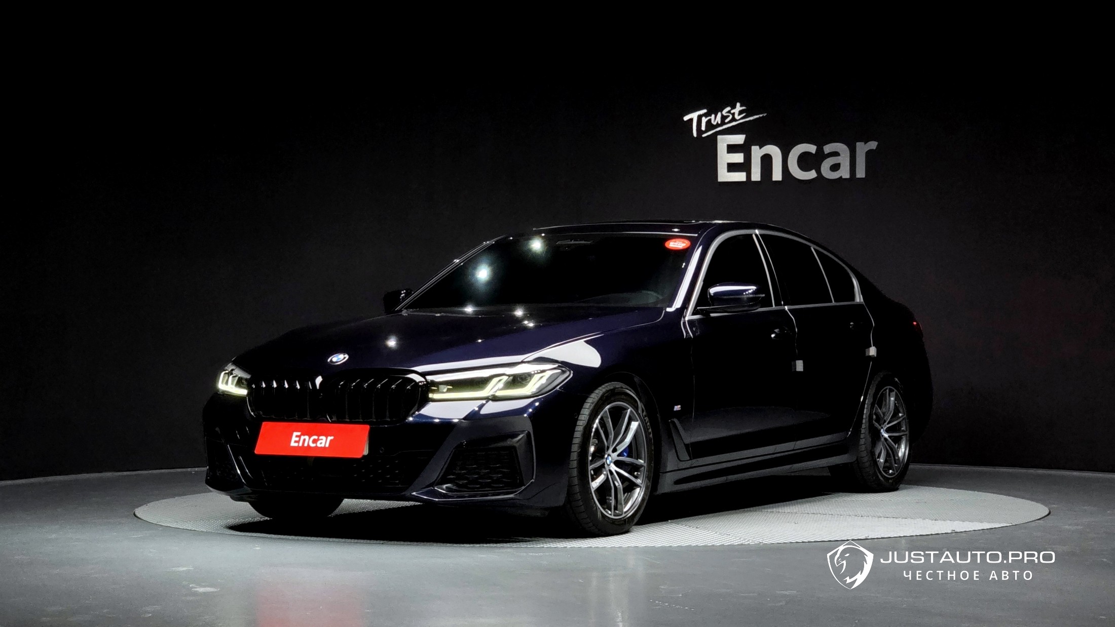 Автомобиль BMW 5-Series