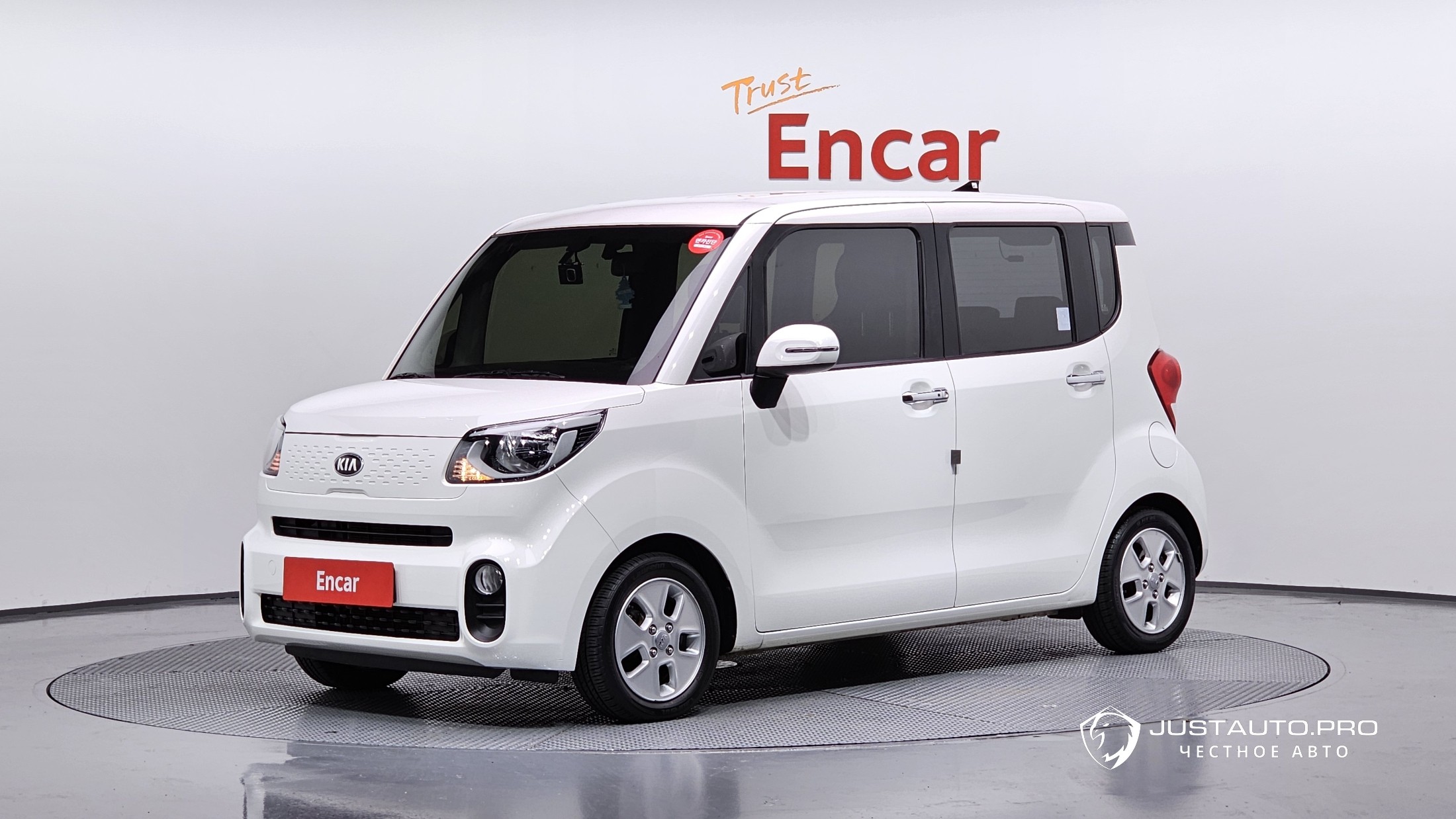 Автомобиль Kia RAY