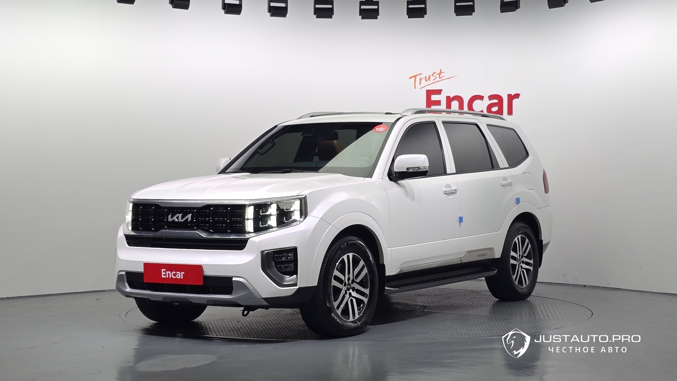 Автомобиль Kia Mohave