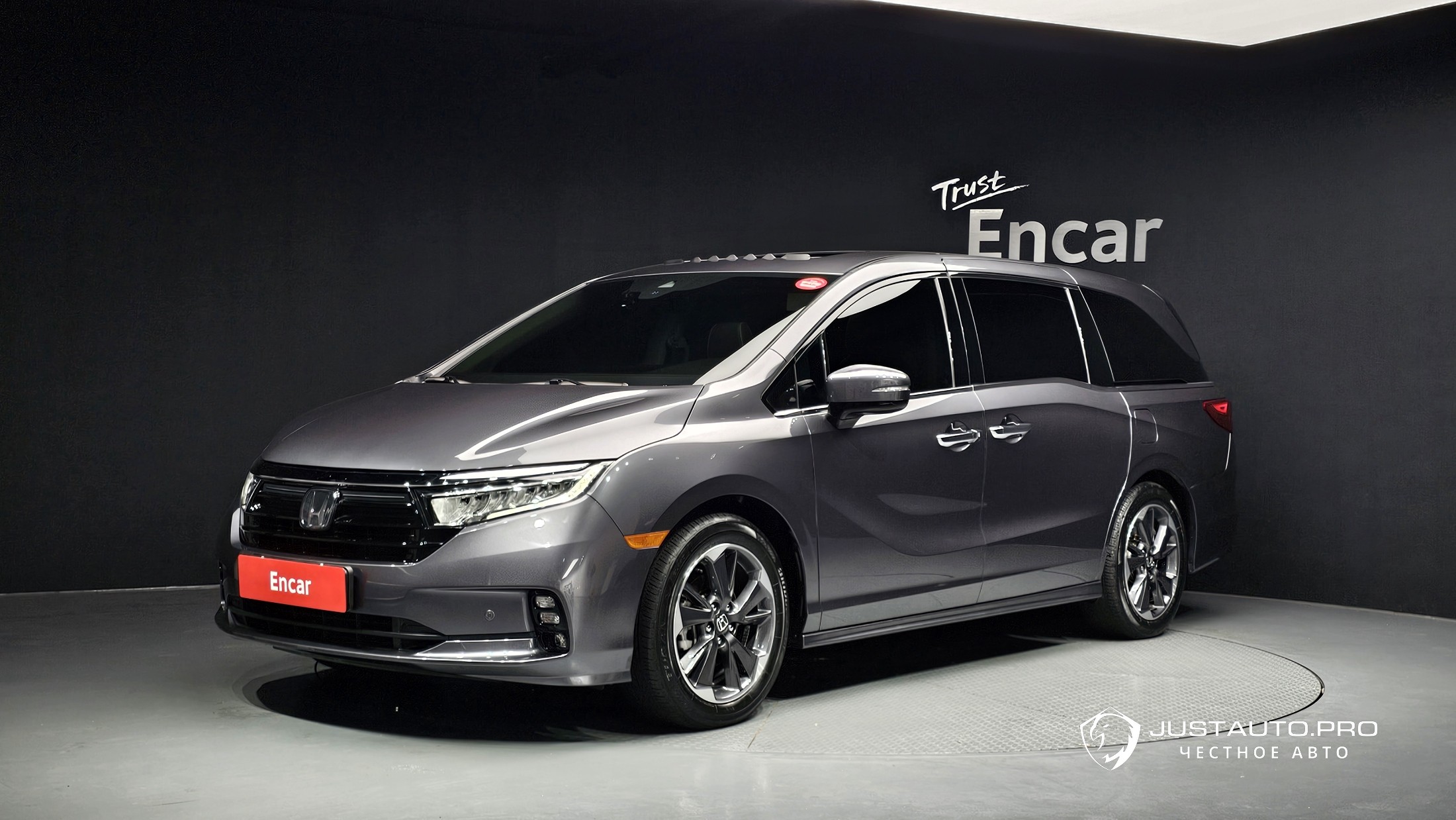 Автомобиль Honda Odyssey