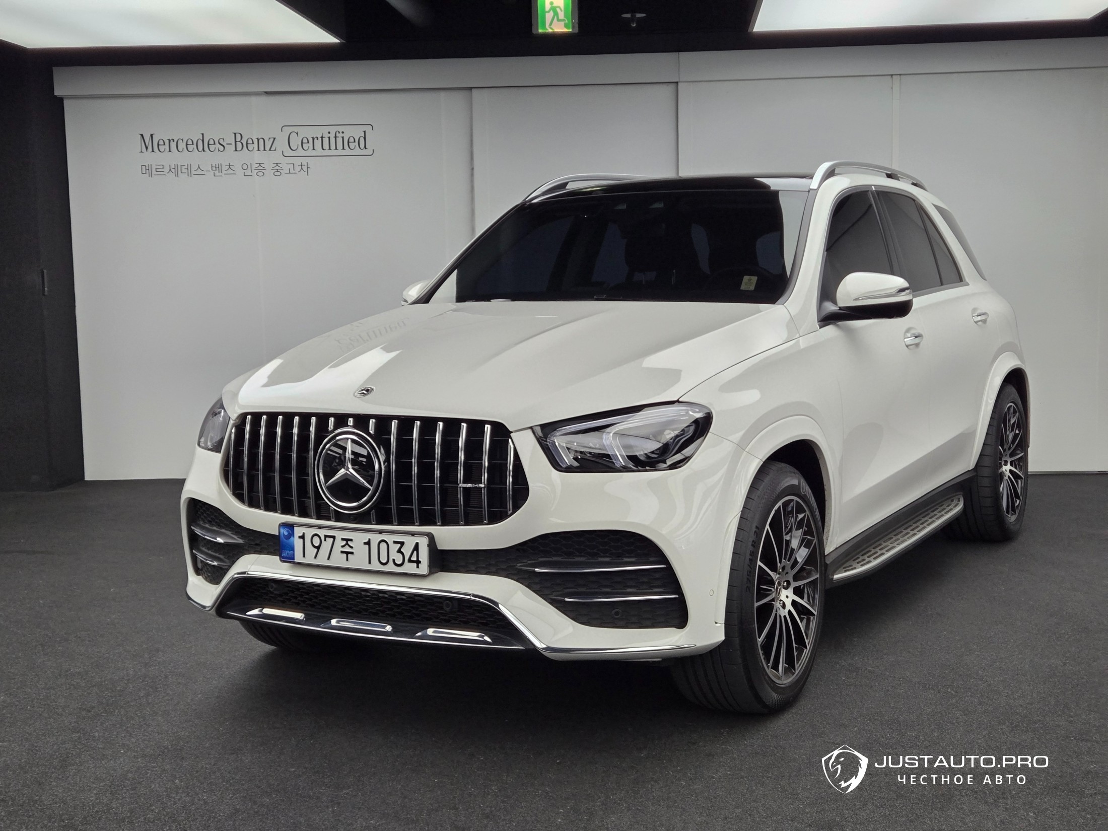 Автомобиль Mercedes-Benz GLE-Class