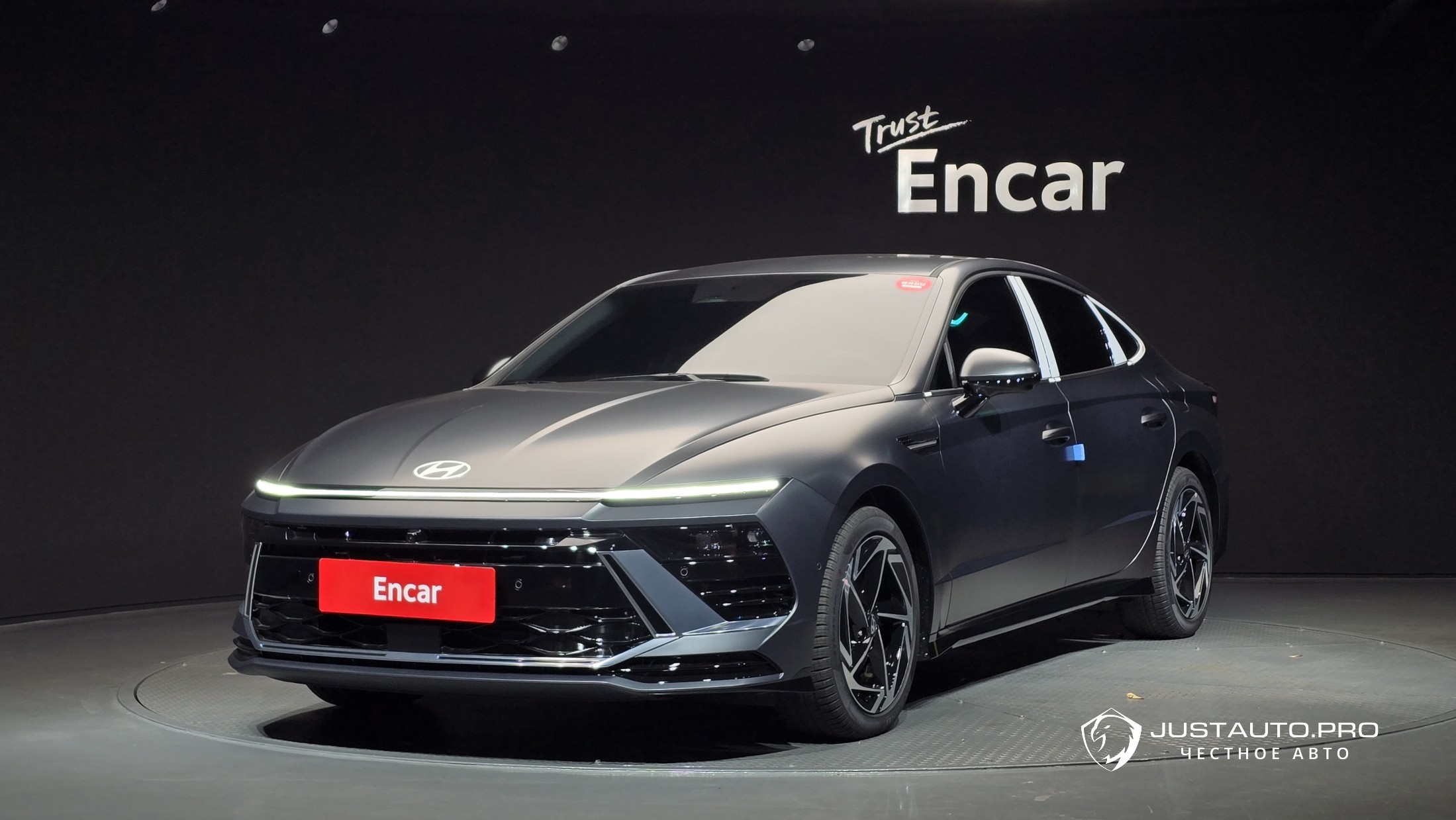 Автомобиль Hyundai Sonata