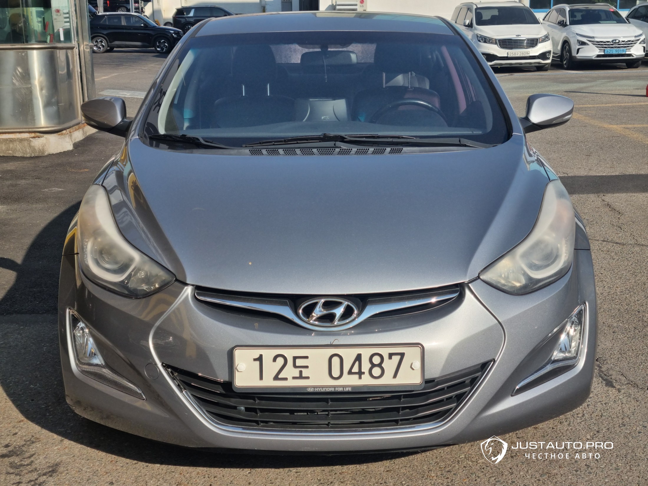 Автомобиль Hyundai AVANTE