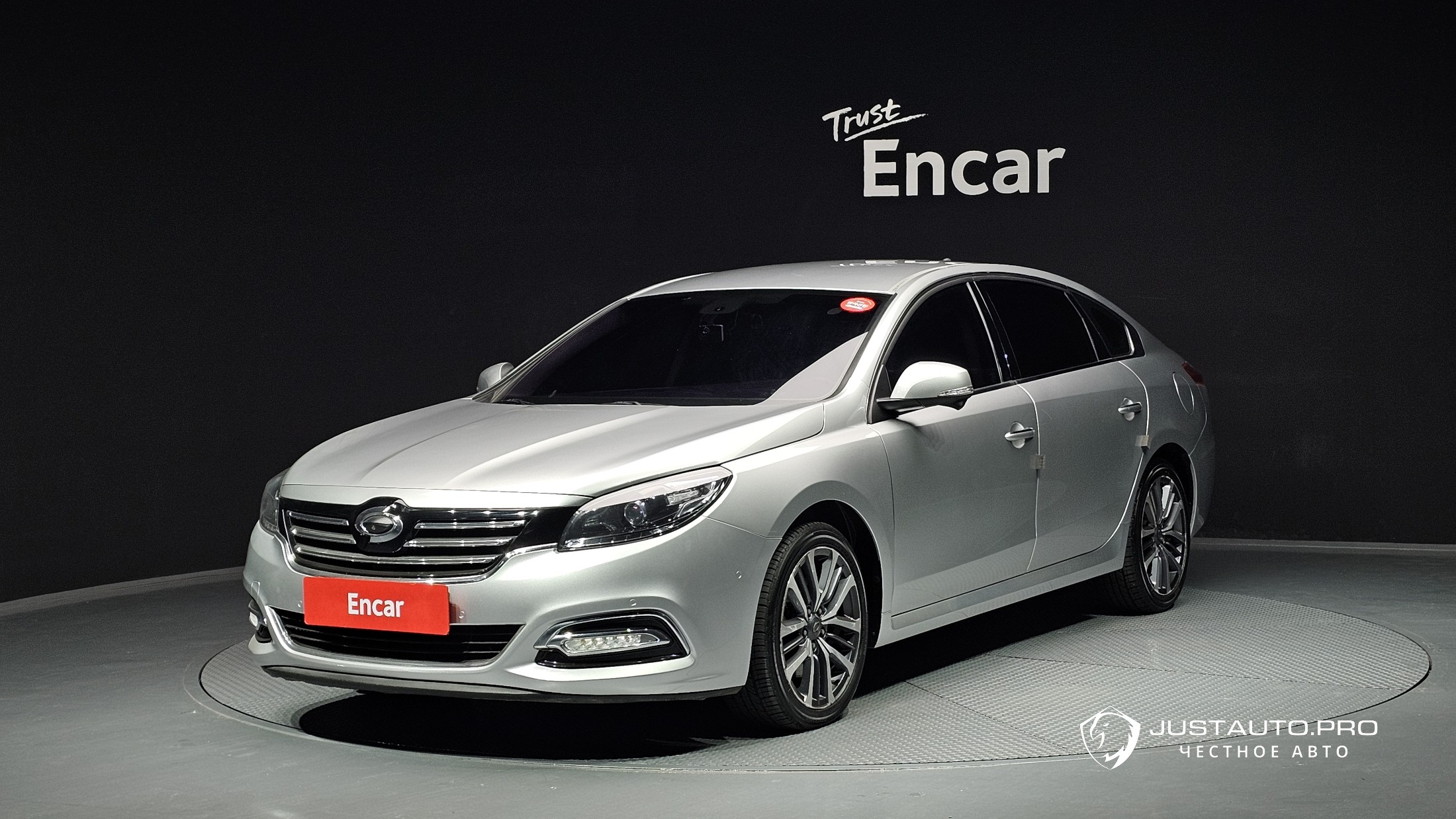 Автомобиль Renault-KoreaSamsung SM7