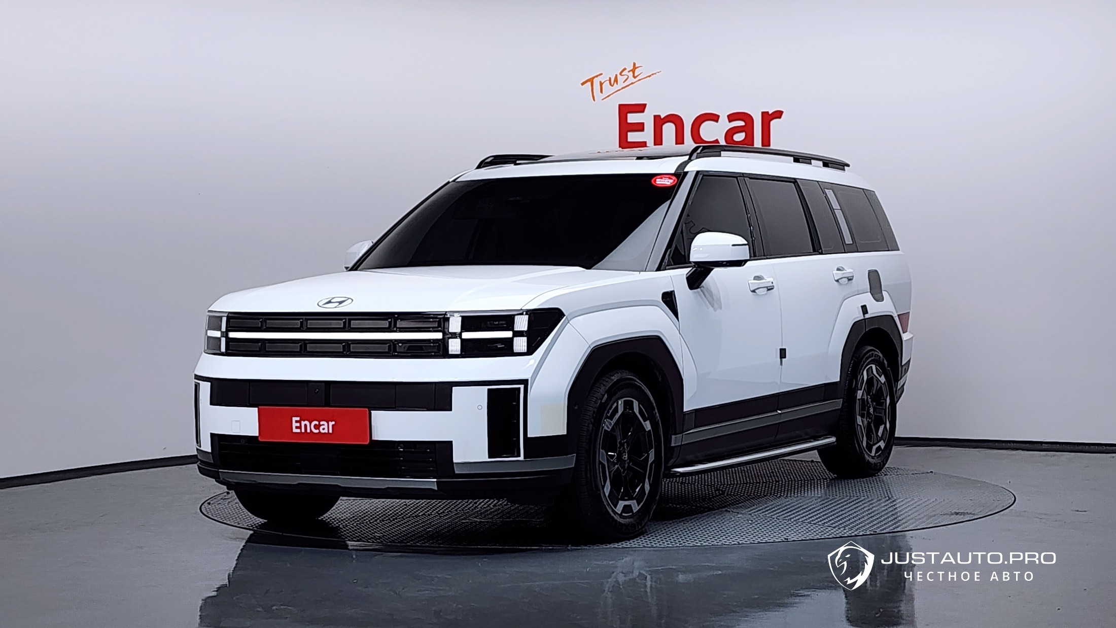 Автомобиль Hyundai Santafe