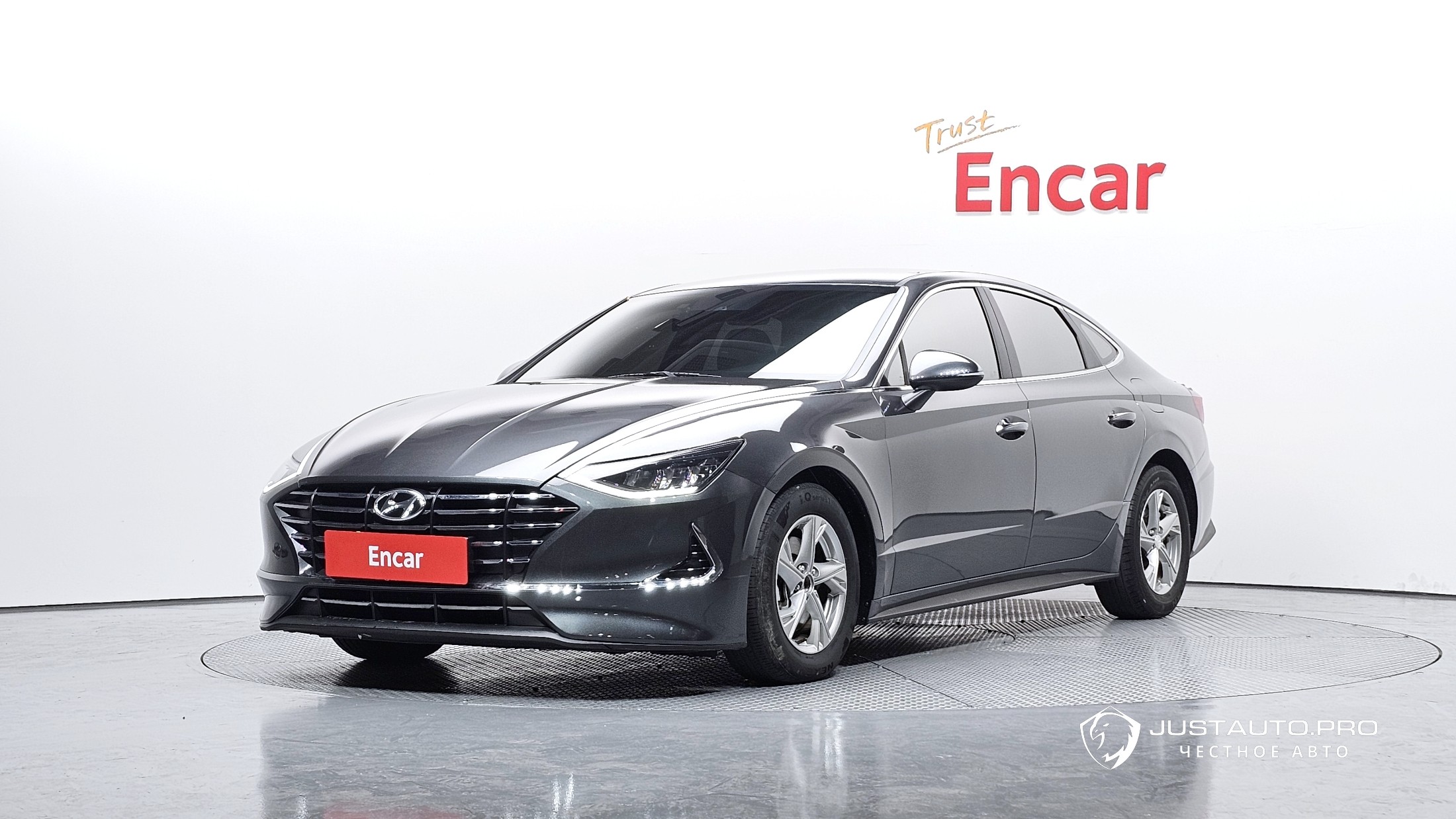 Автомобиль Hyundai Sonata