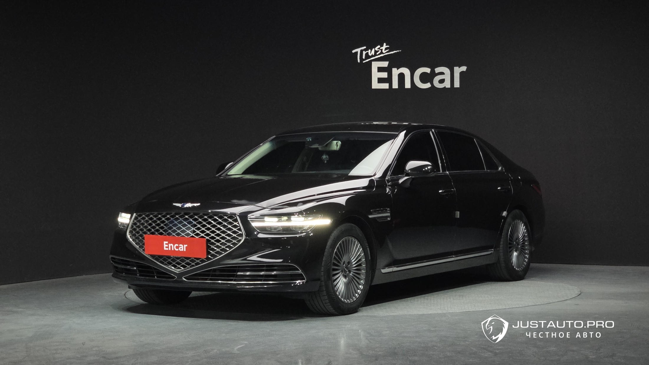 Автомобиль Genesis G90