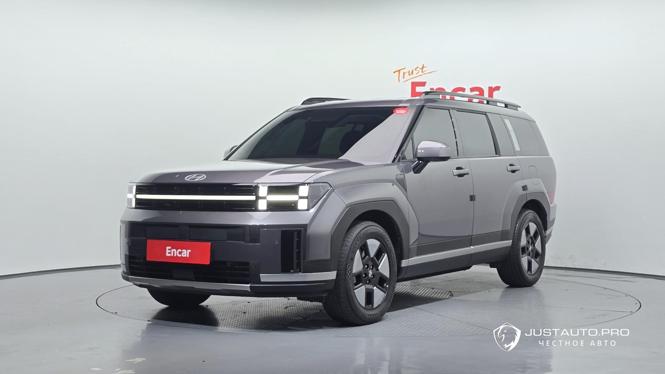 Автомобиль Hyundai Santafe