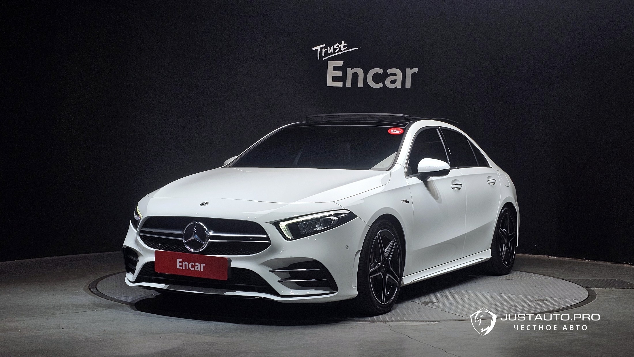 Автомобиль Mercedes-Benz A-Class
