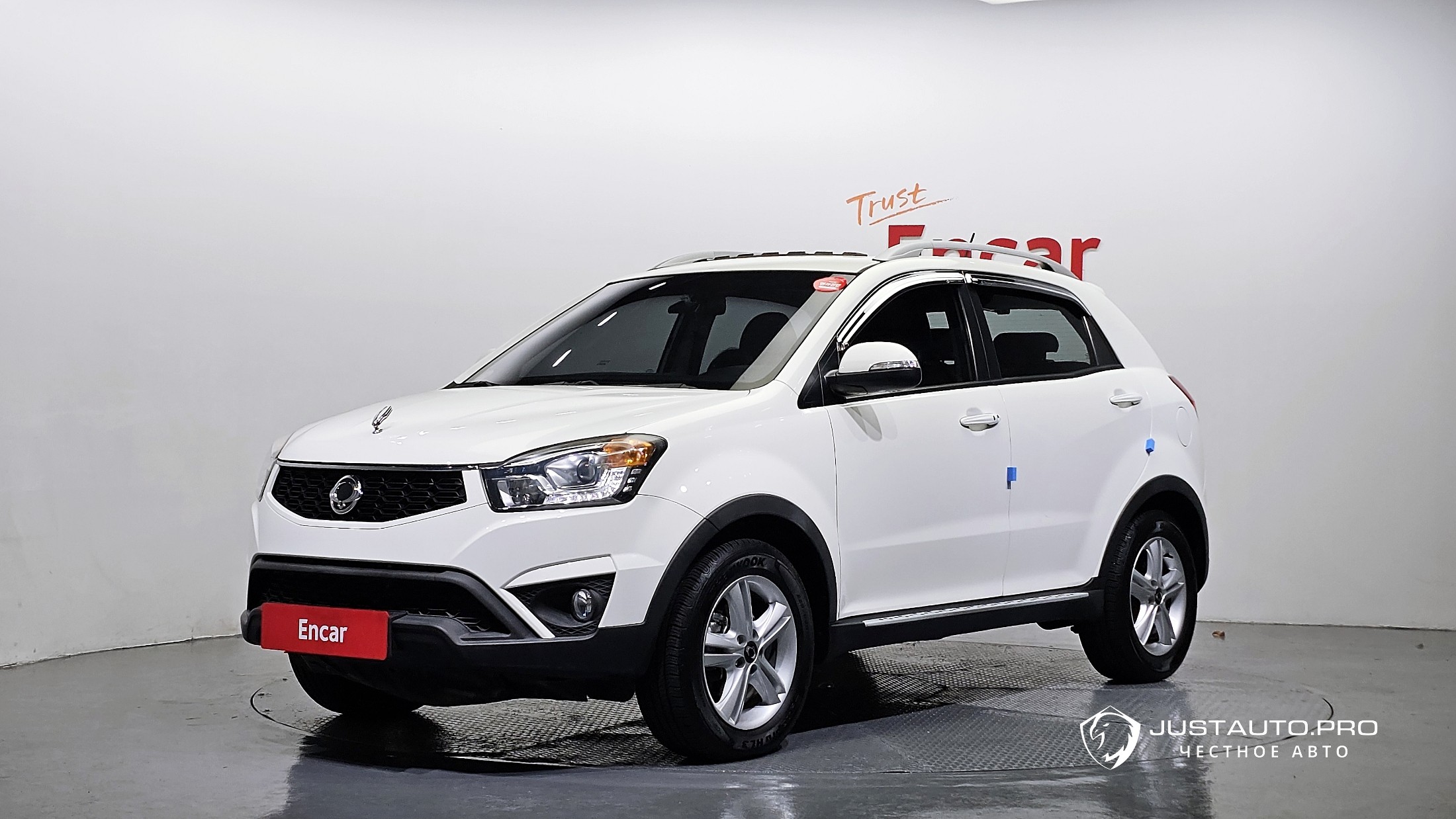 Автомобиль KG_Mobility_Ssangyong KORANDO