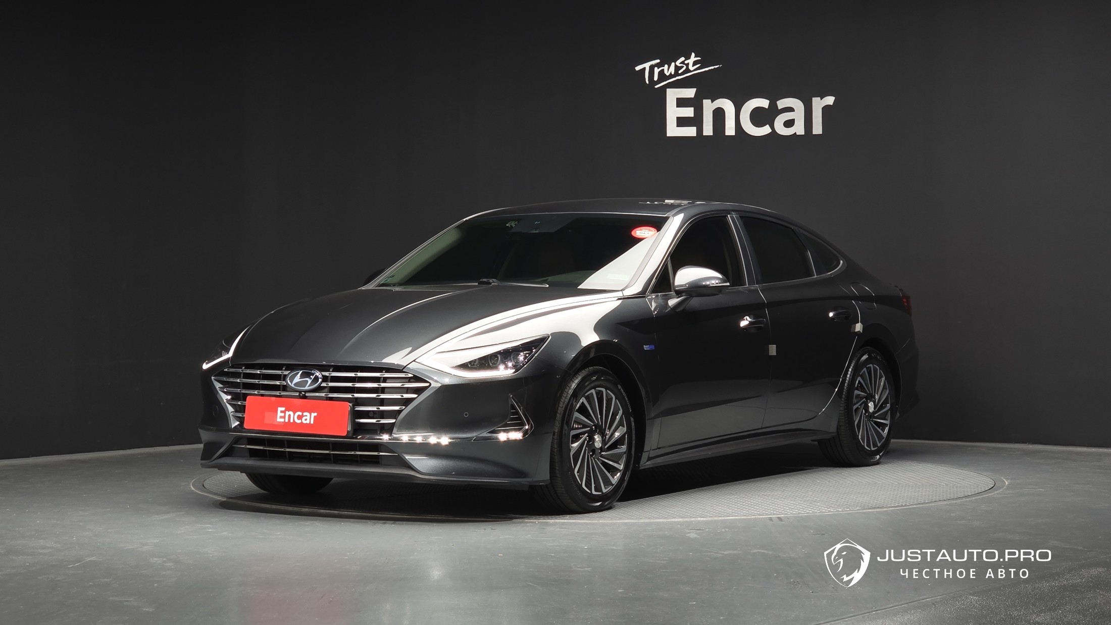 Автомобиль Hyundai Sonata