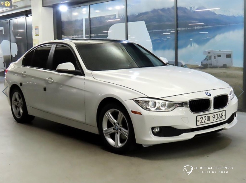Автомобиль BMW 3-Series