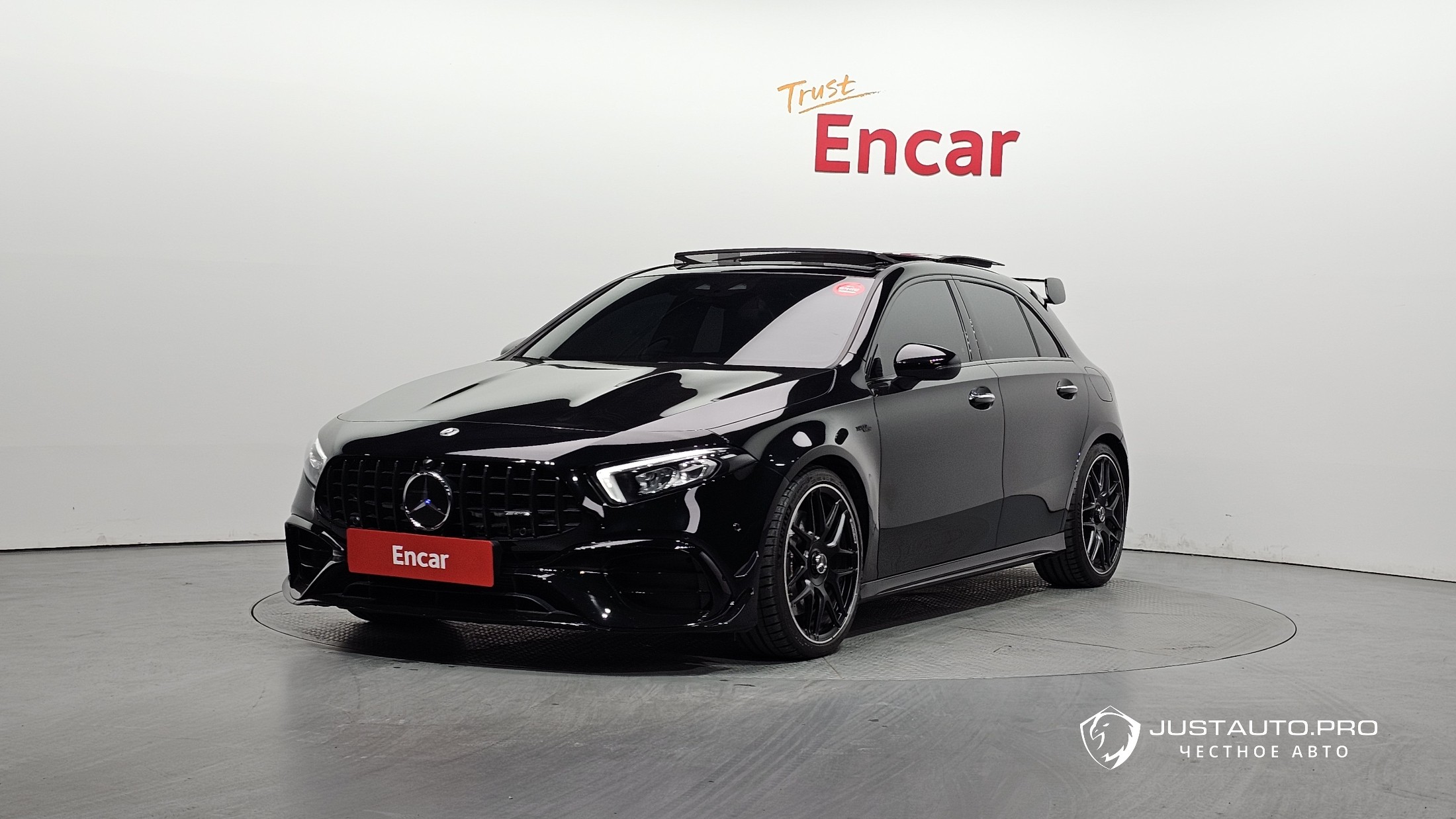 Автомобиль Mercedes-Benz A-Class