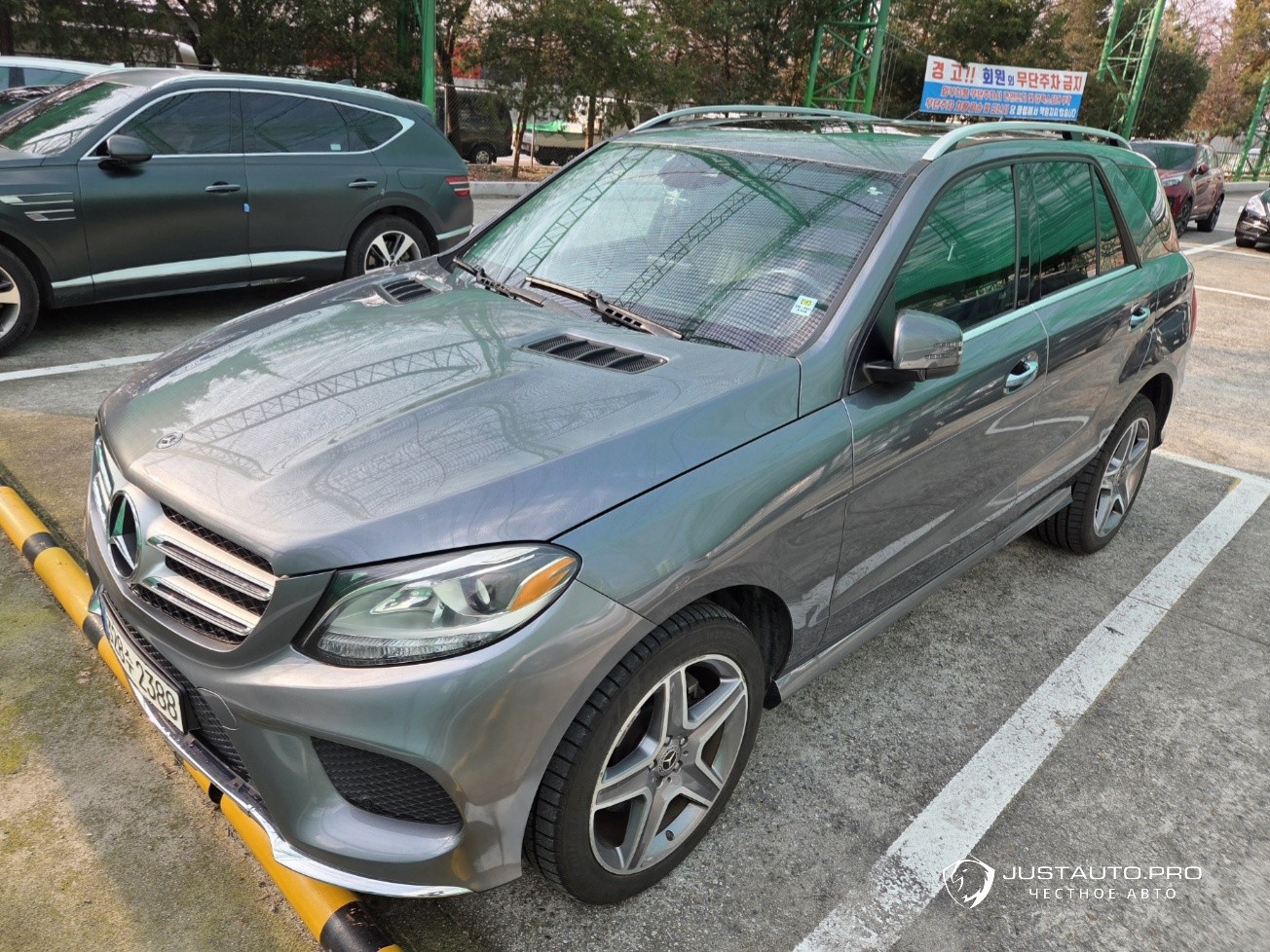 Автомобиль Mercedes-Benz GLE-Class