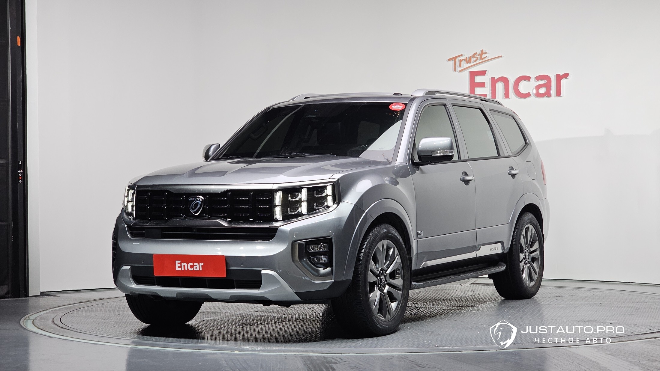 Автомобиль Kia Mohave