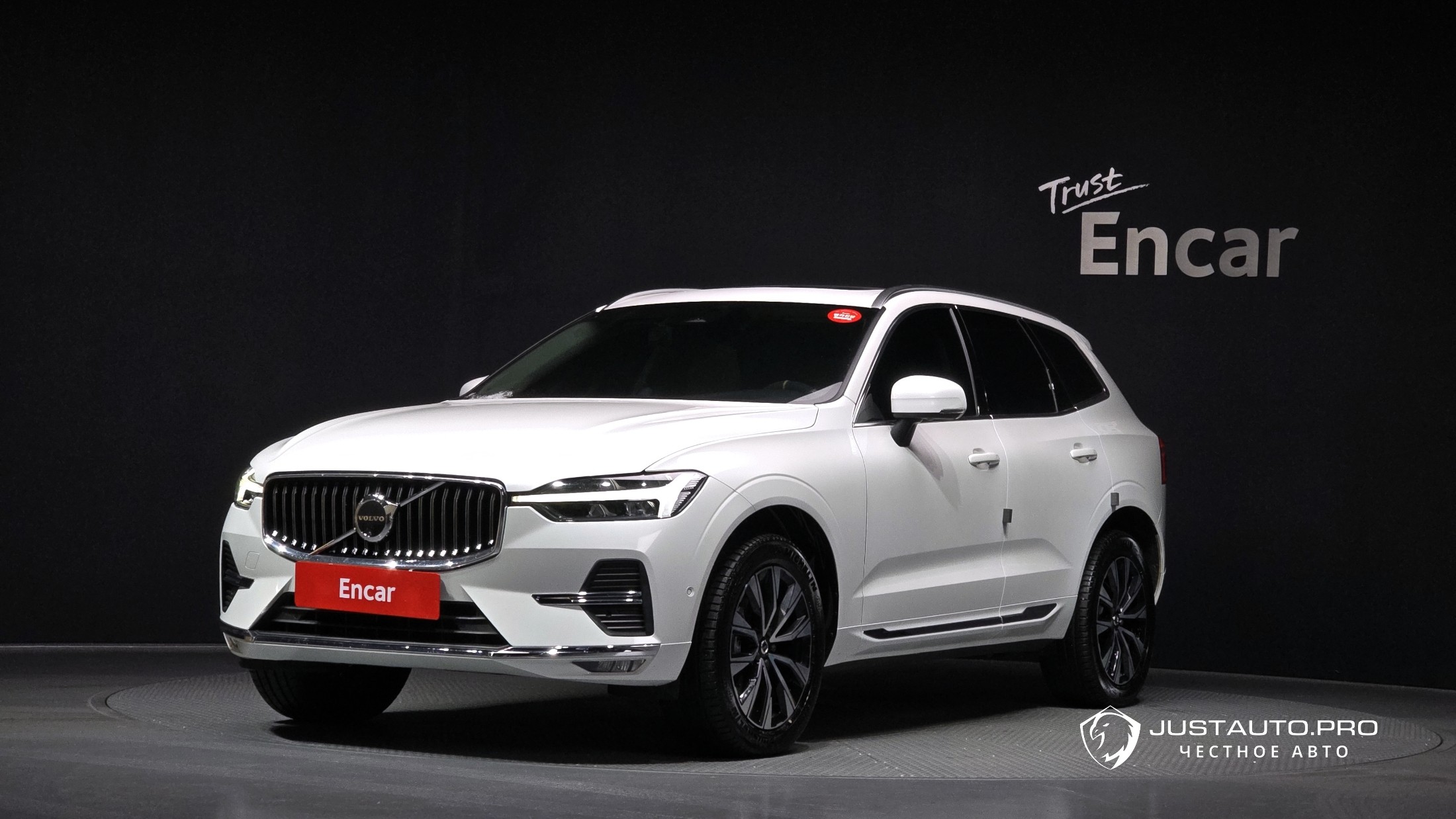 Автомобиль Volvo XC60