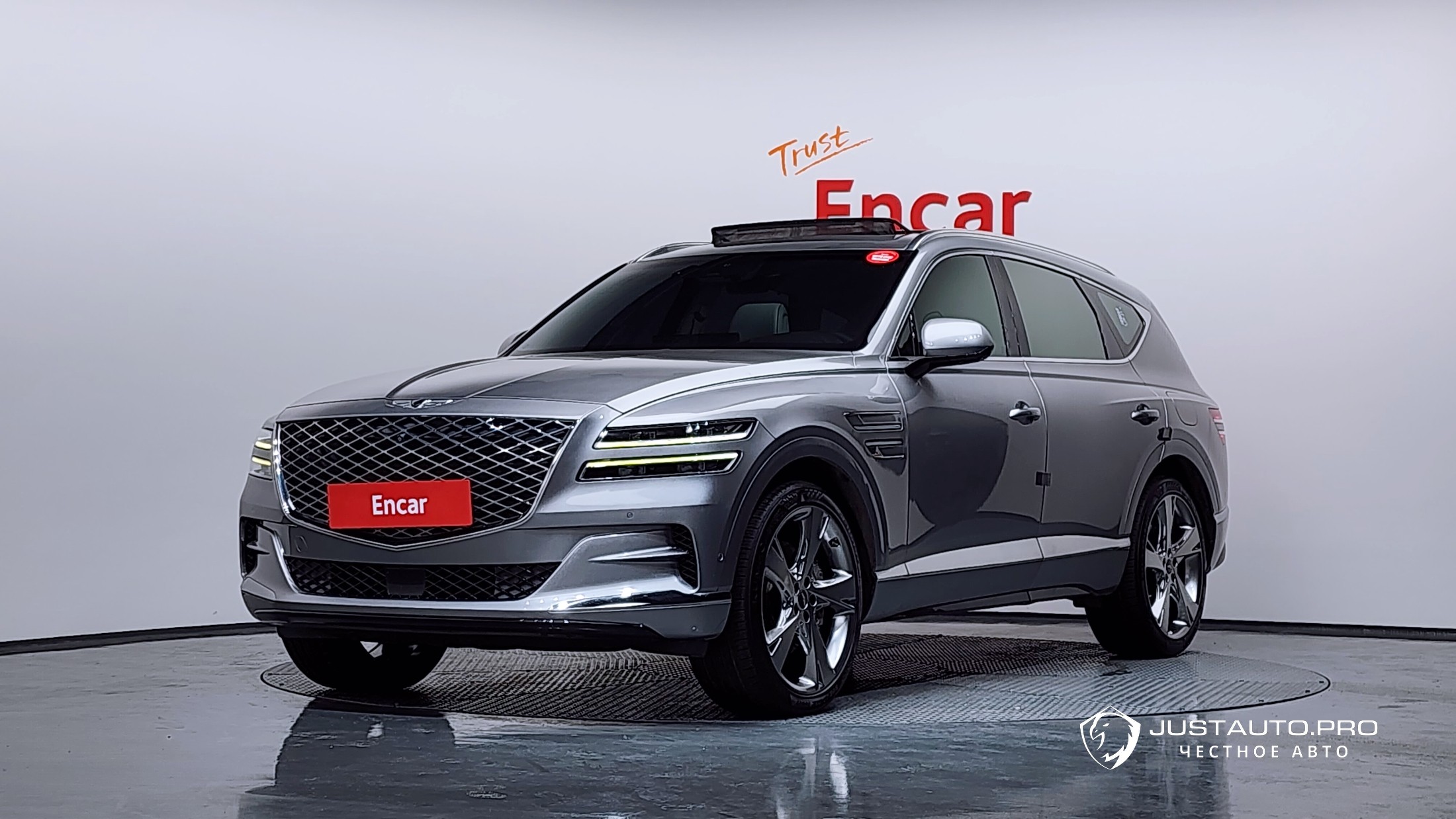 Автомобиль Genesis GV80