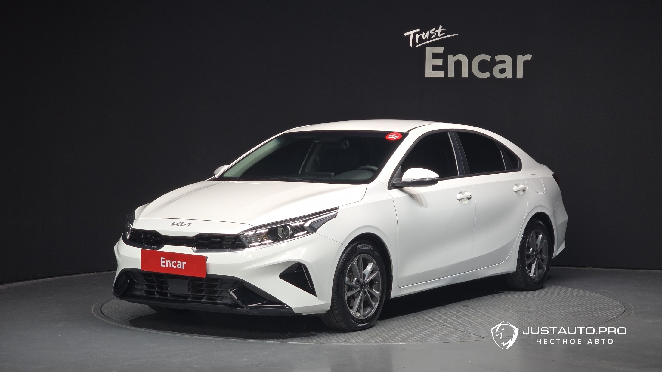 Автомобиль Kia K3