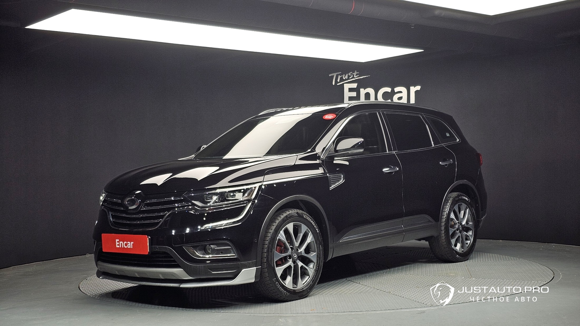 Автомобиль Renault-KoreaSamsung QM6