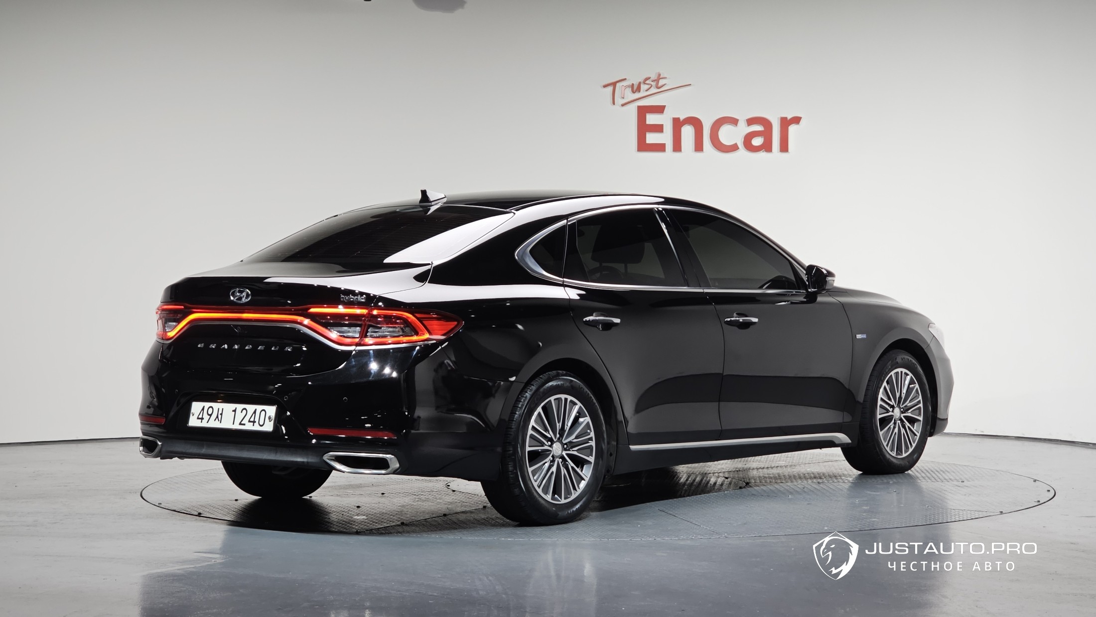 Автомобиль Hyundai Grandeur