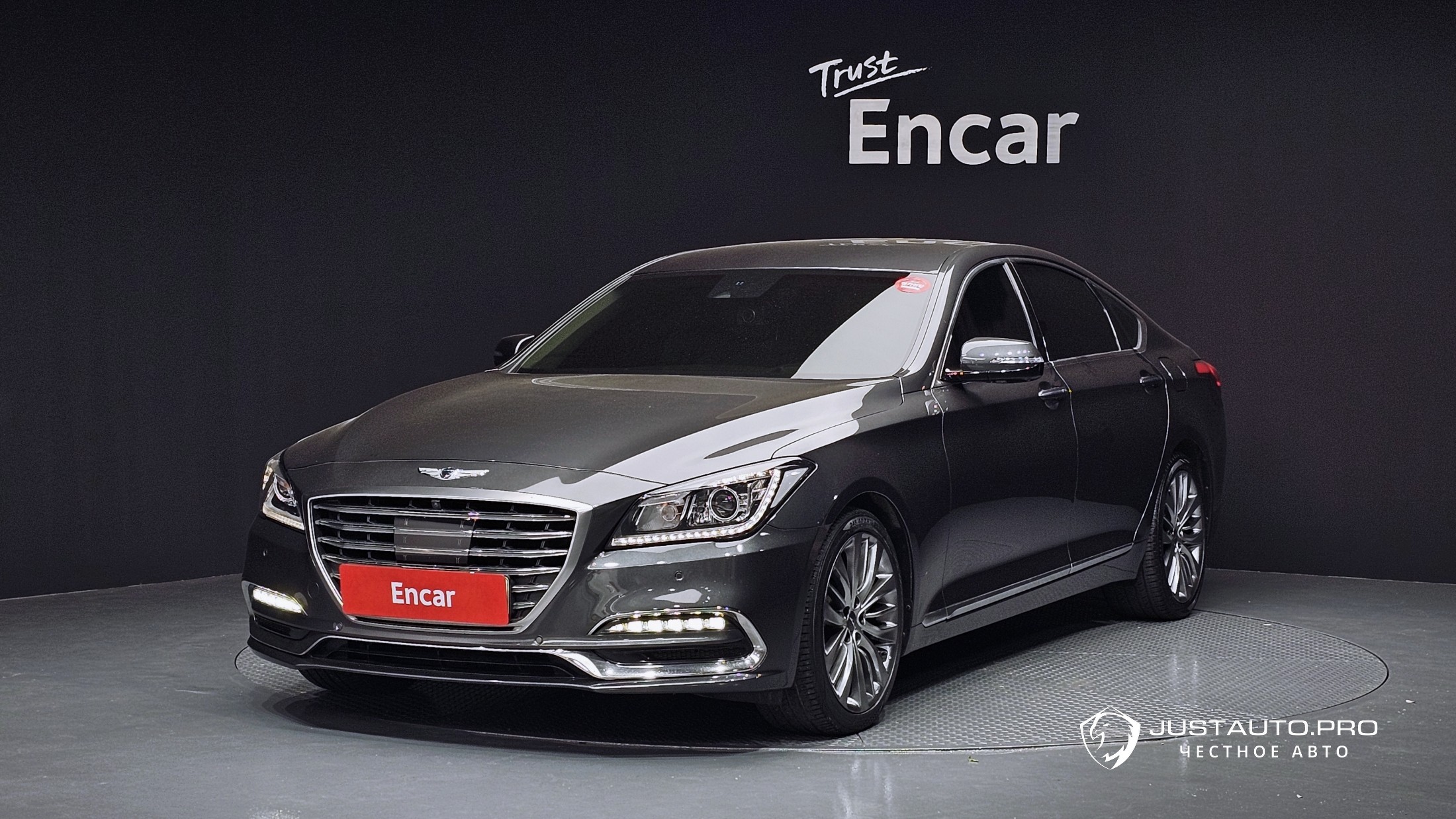 Автомобиль Genesis G80