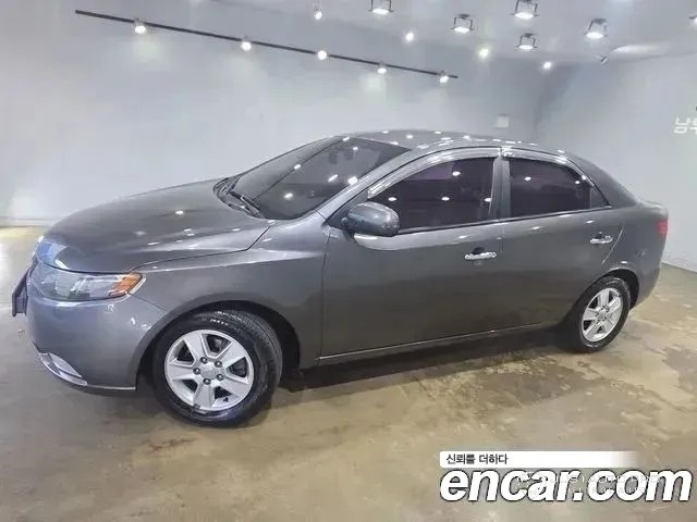 Автомобиль Kia Porte