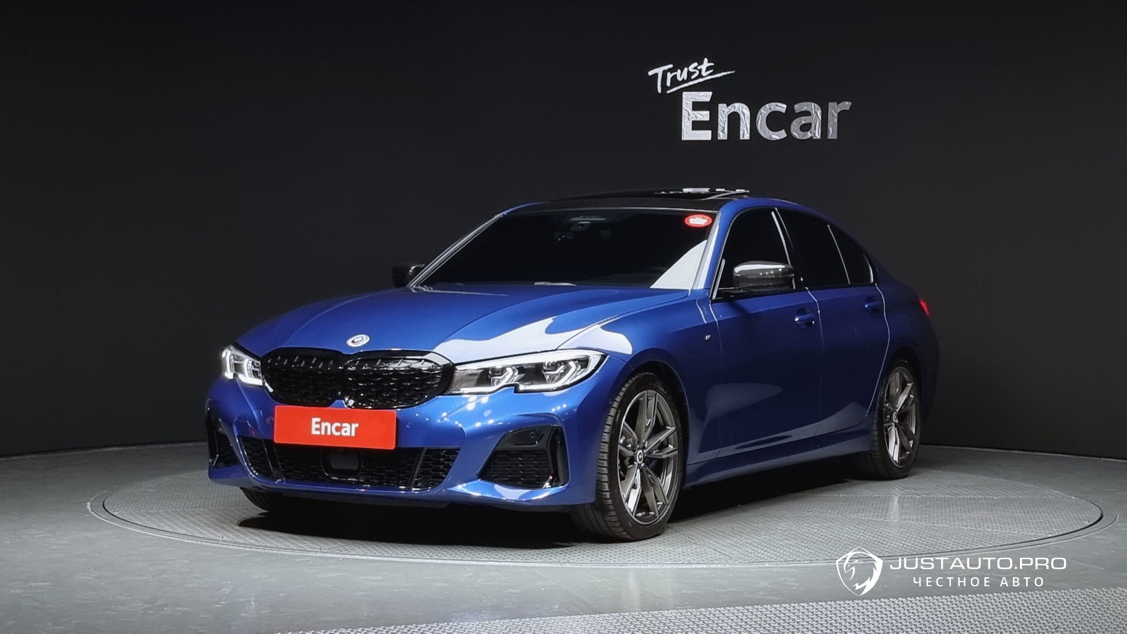 Автомобиль BMW 3-Series