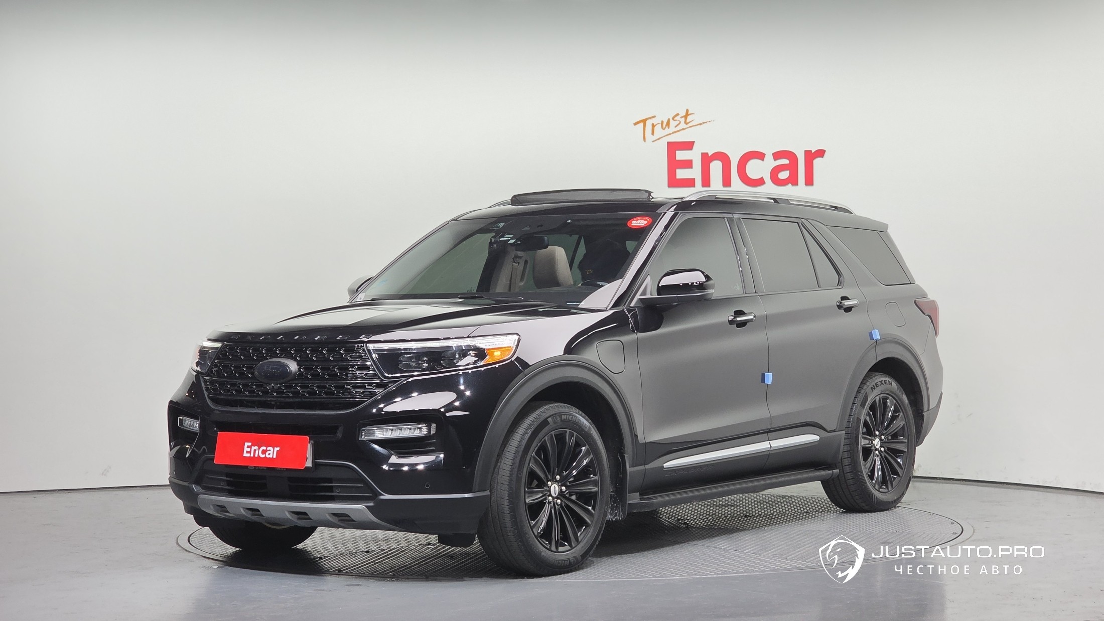 Автомобиль Ford Explorer