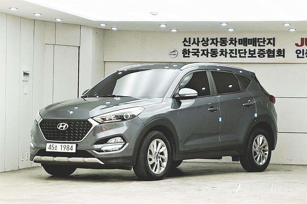 Автомобиль Hyundai Tucson