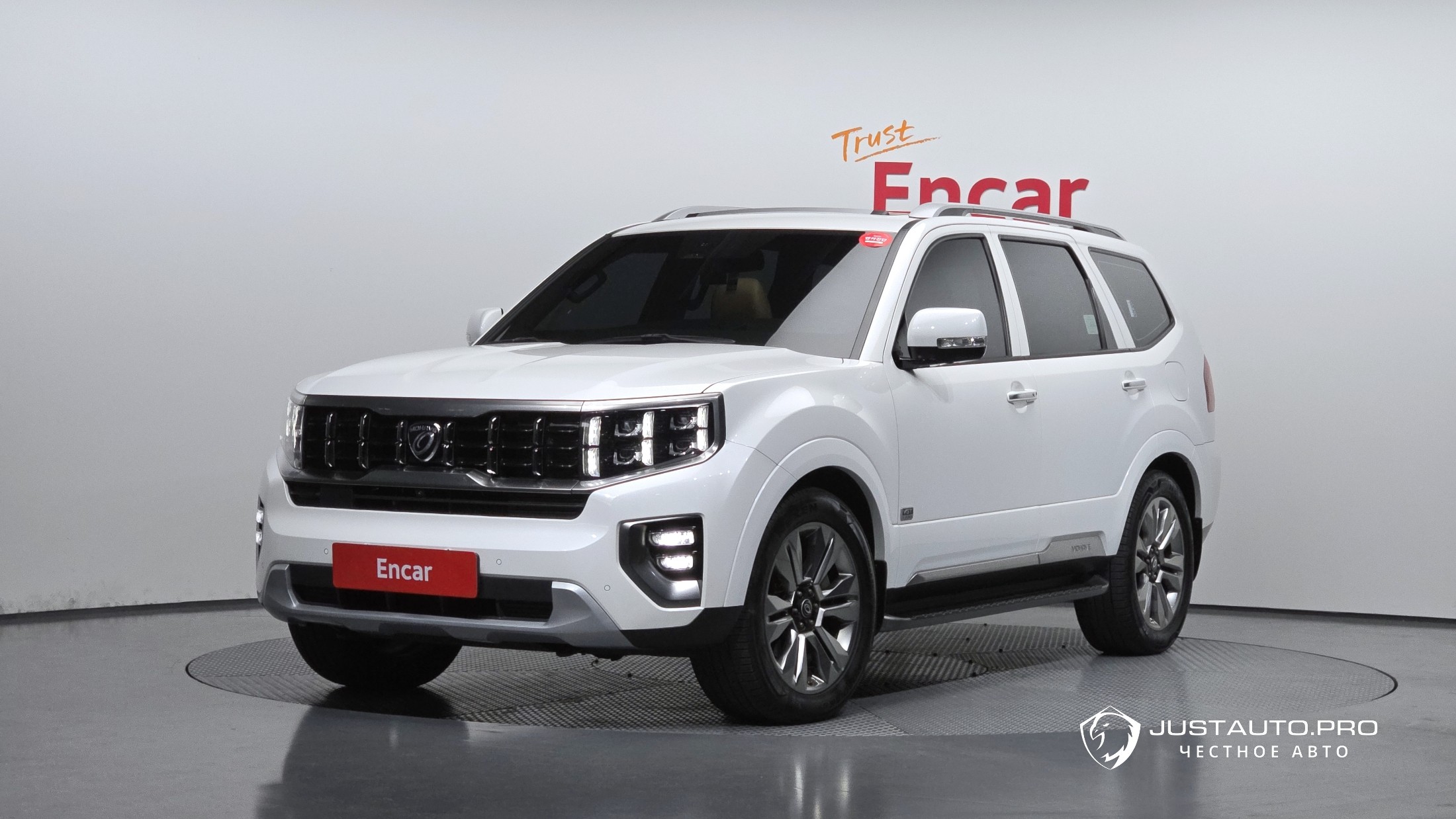 Автомобиль Kia Mohave