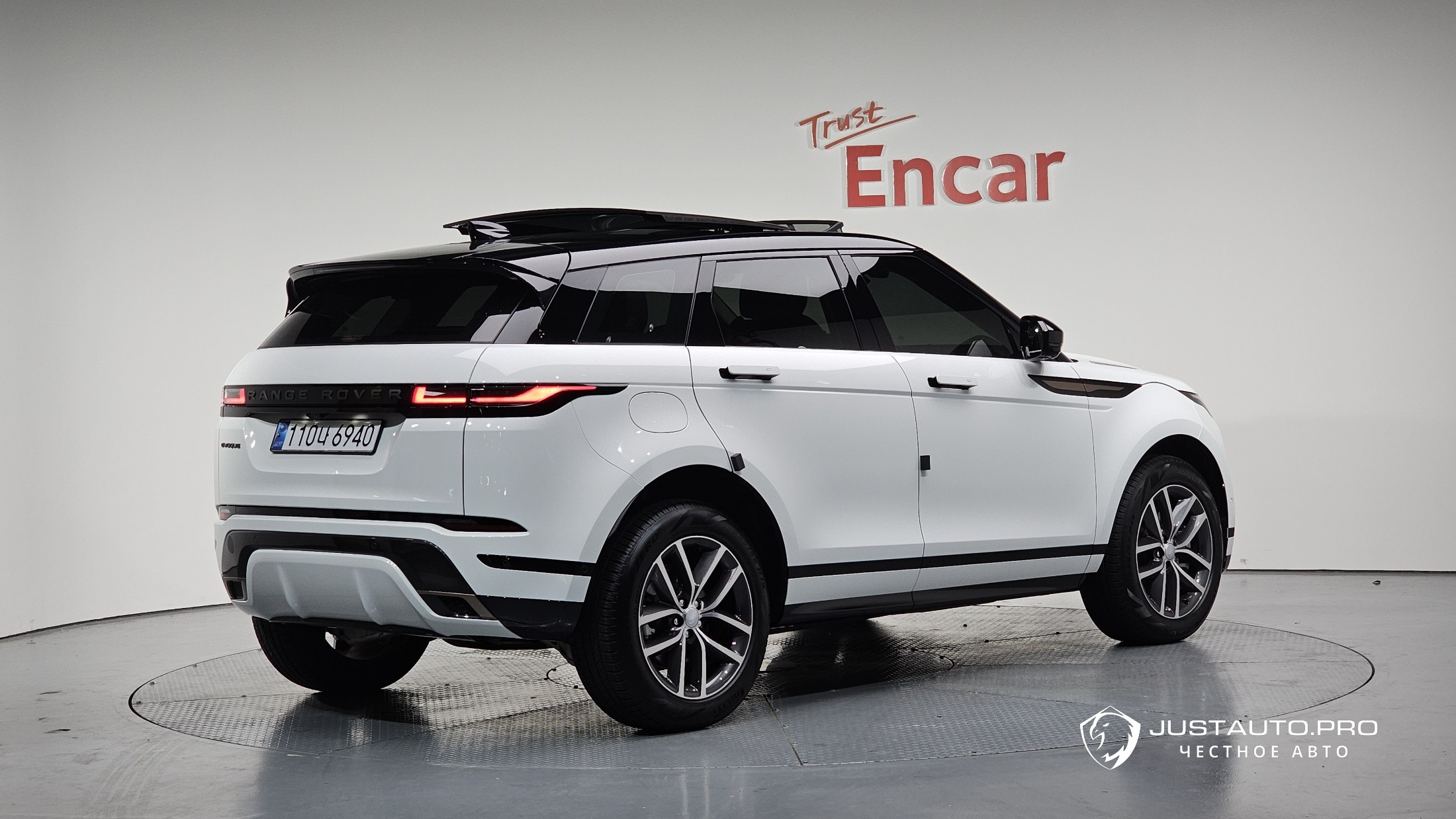 Автомобиль Land Rover Range Rover Evoque